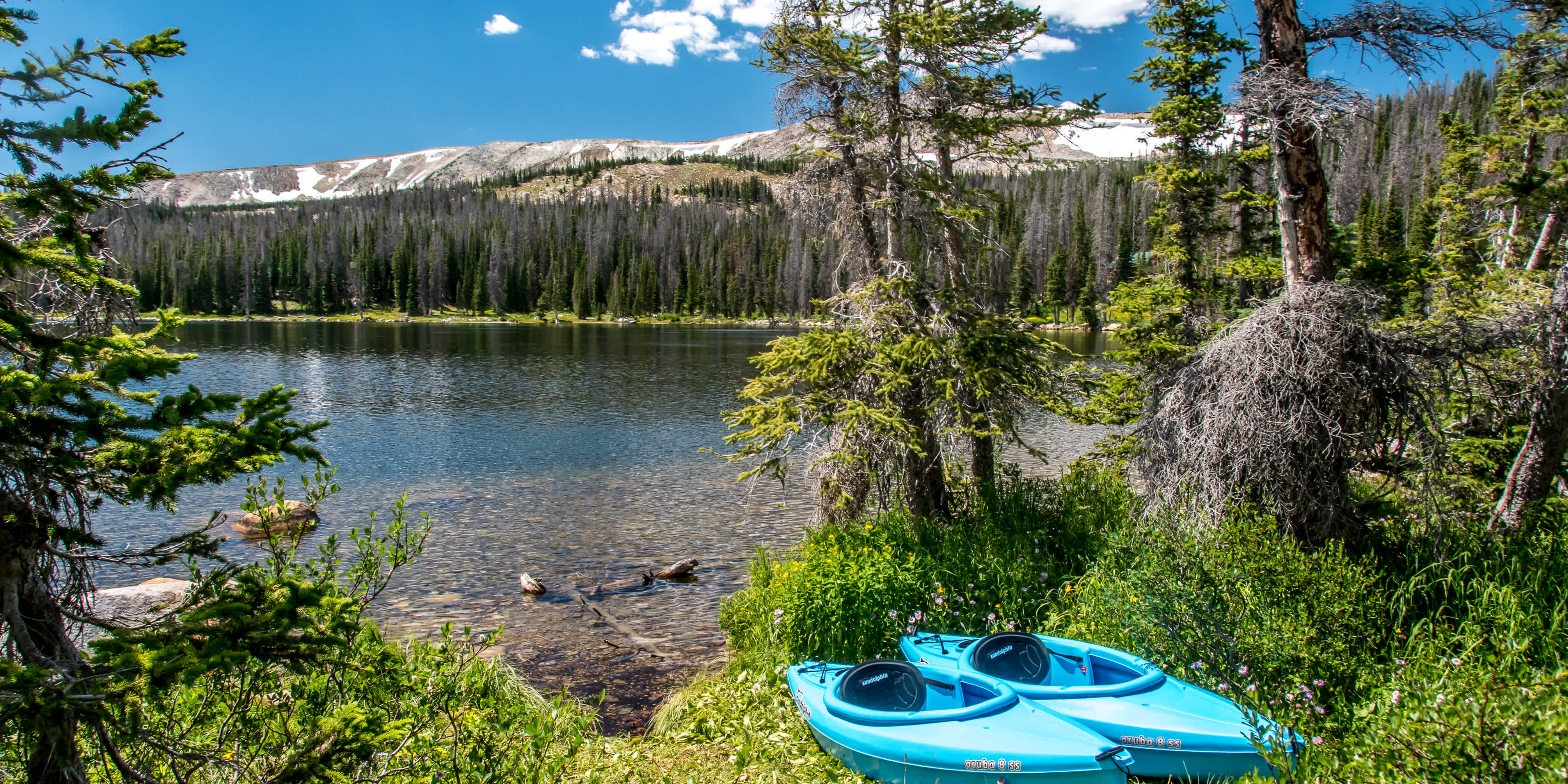 Brooklyn Lake is tiny but the scenery is gorgeous