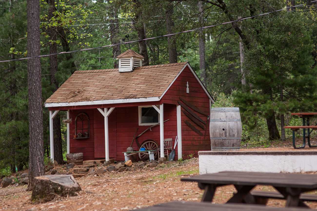The pasture has full RV hookups, but there is also a flush toilet and running water at the pond