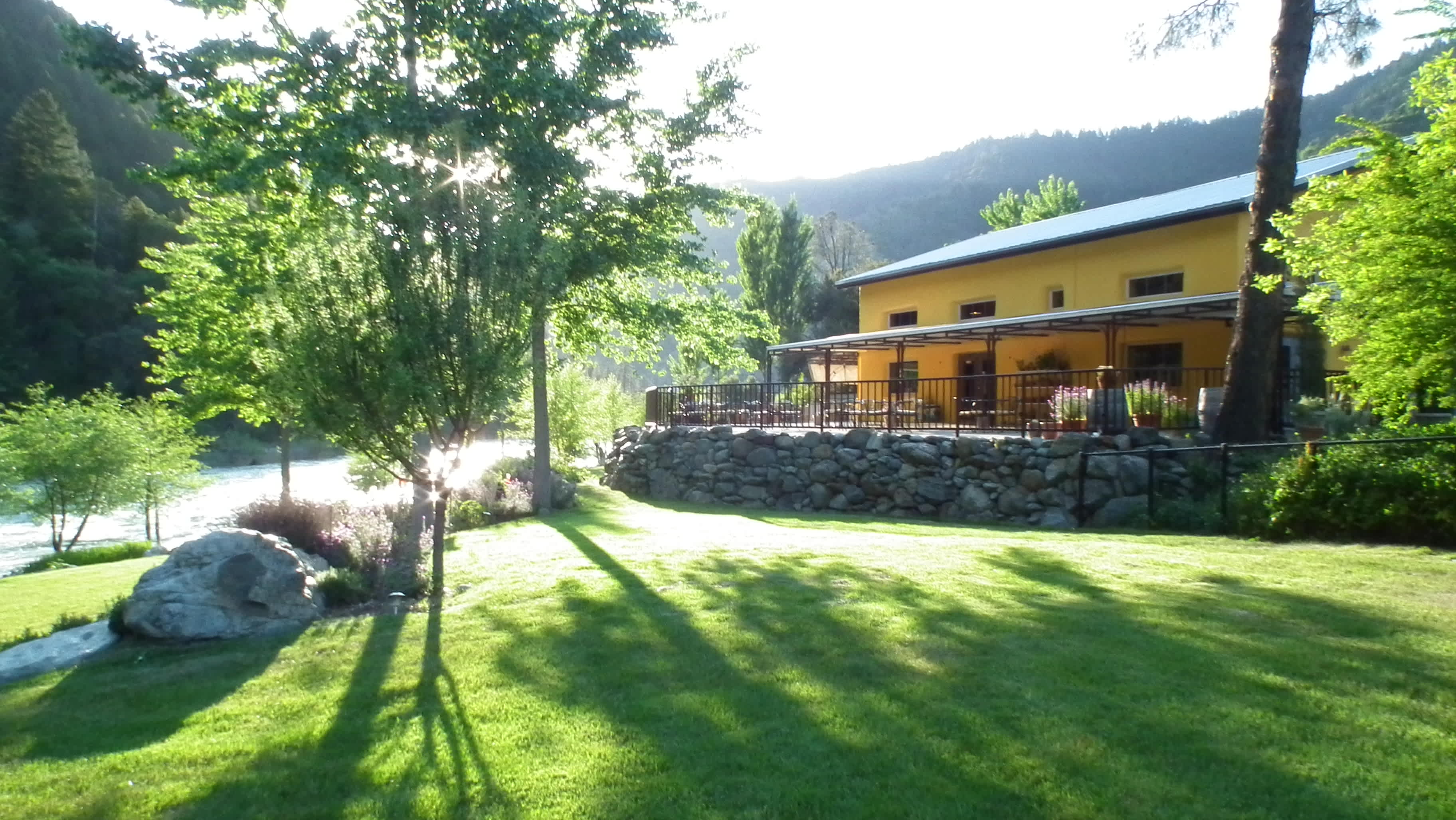 The cafe' at Strawhouse Resorts overlooking for beautiful Trinity River. 