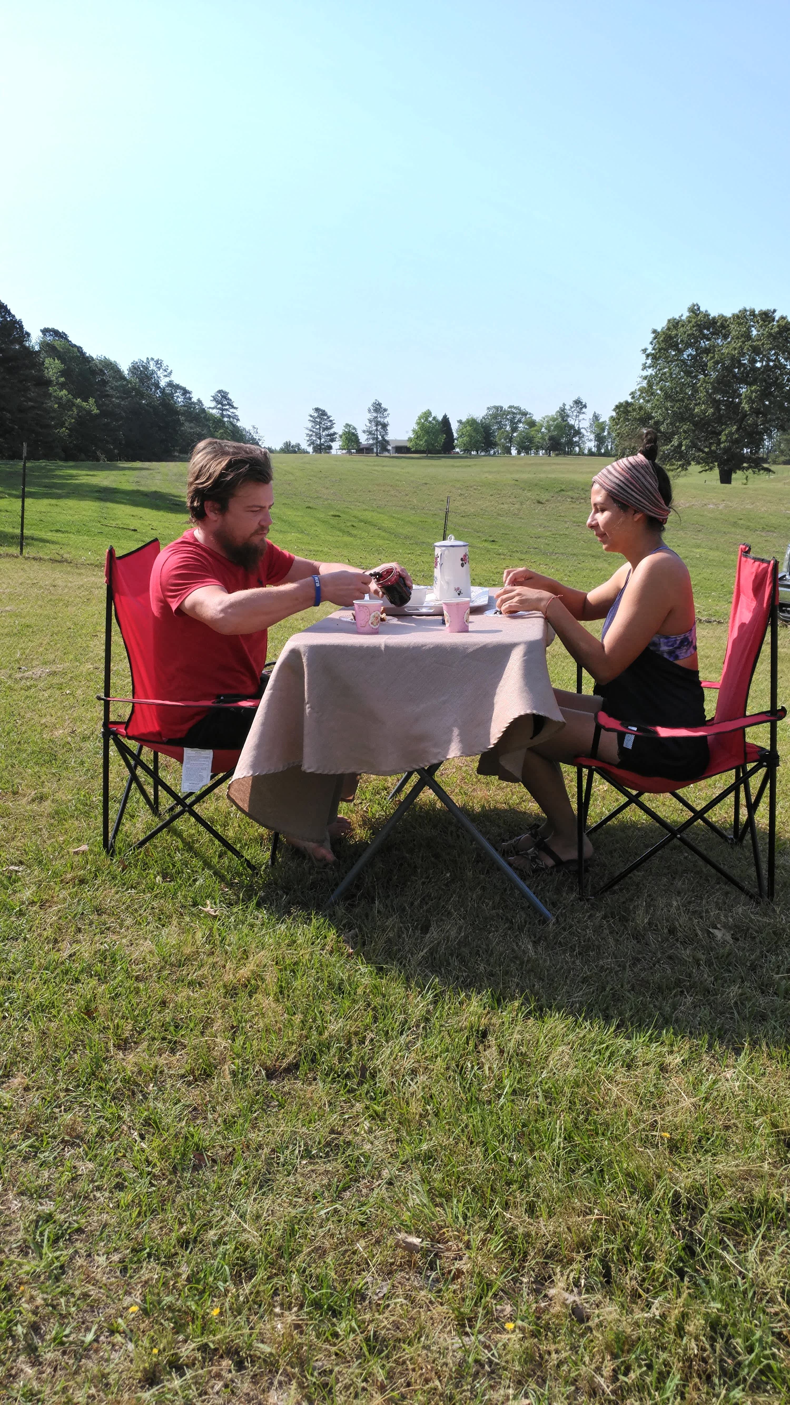 Our first campers having breakfast. Very friendly  folks