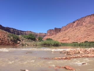 campsites back up to the colorado river
