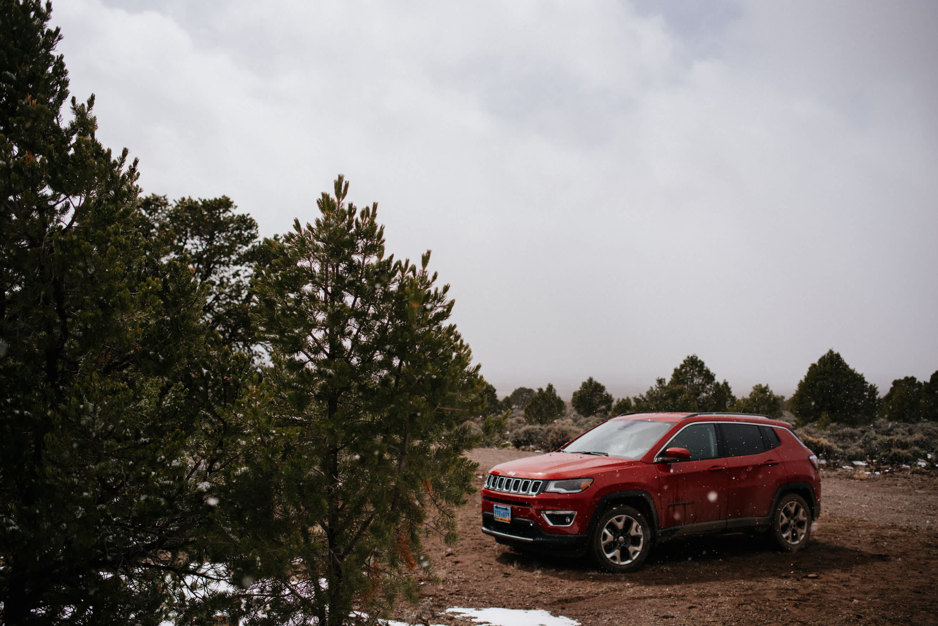 The road in is dirt, but no problems for all cars.
