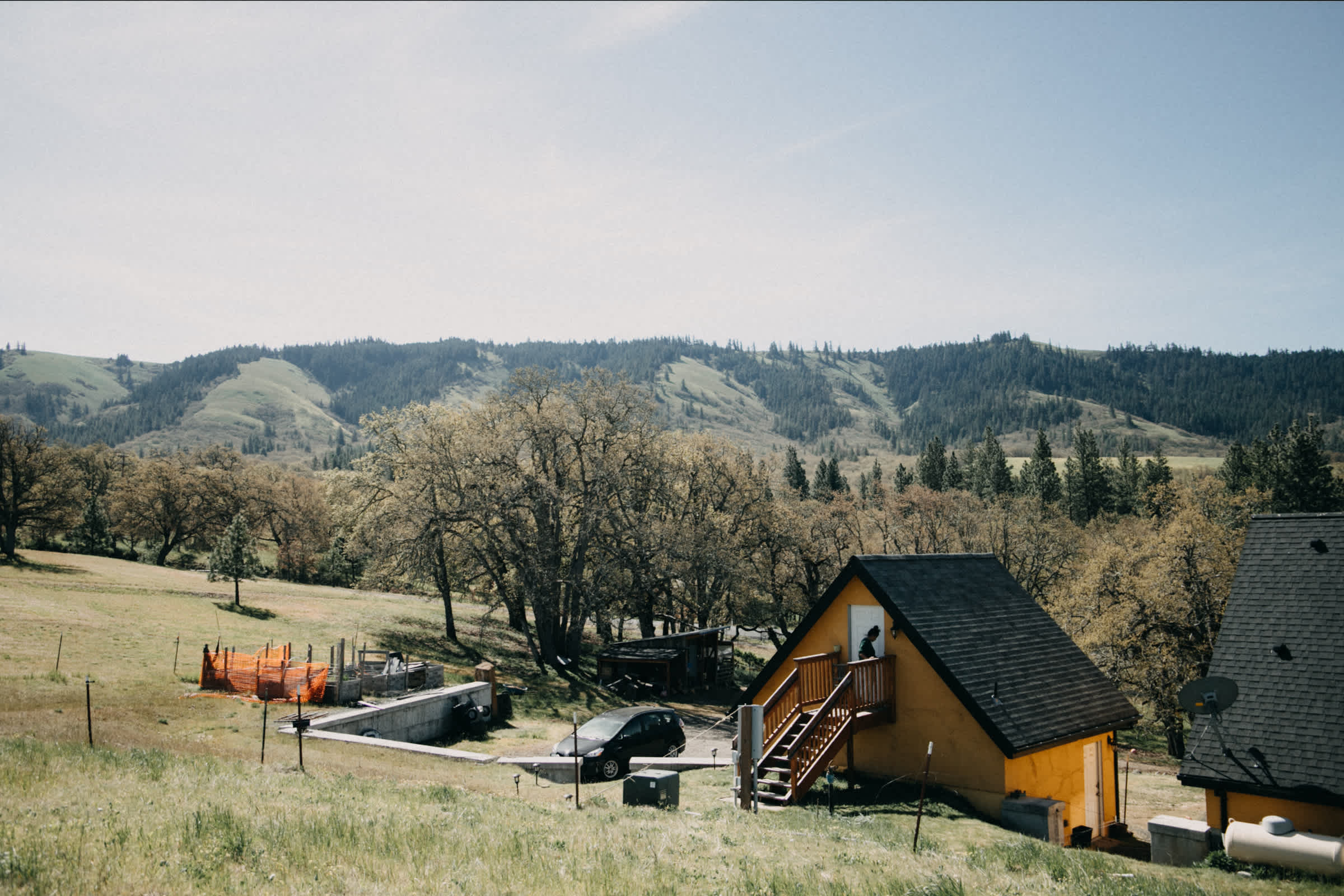 The site (loft) is separate from Nadja's house. 
