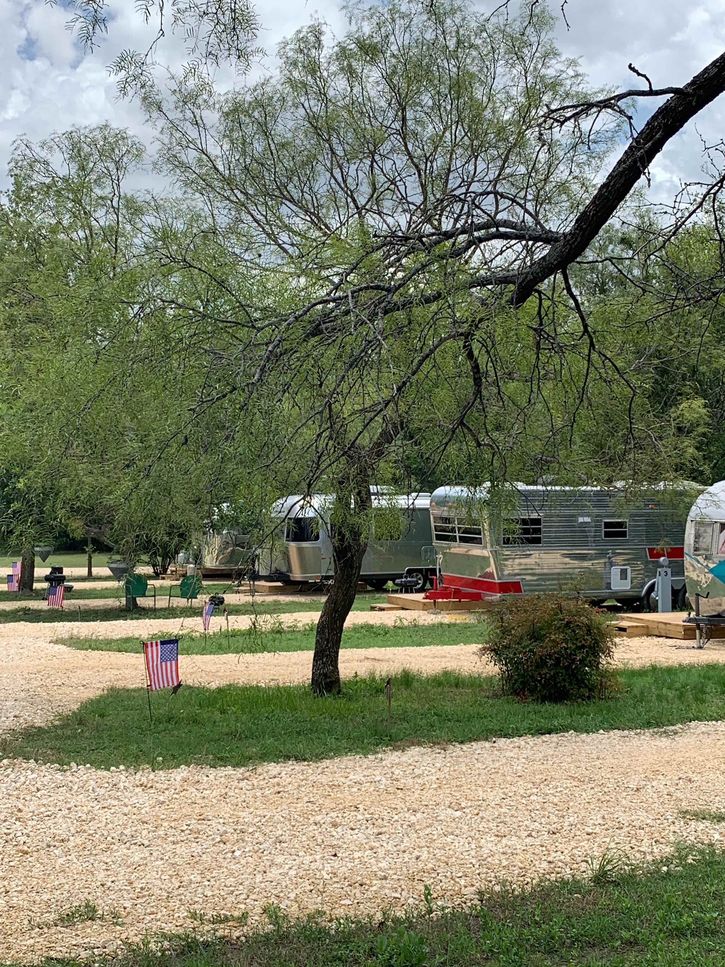Luci D’s Glamping Spot