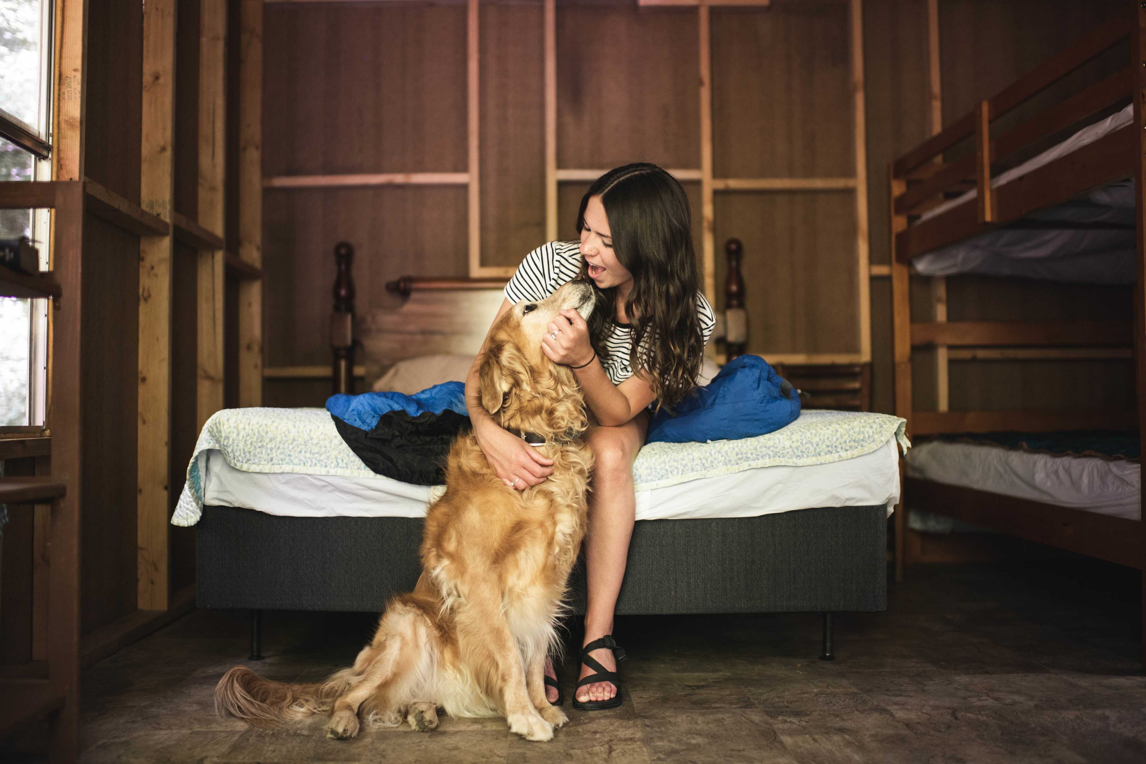 Cabin kisses ;) 