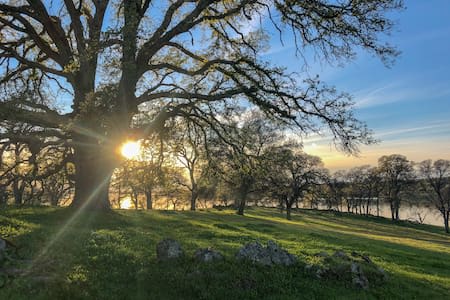 Heartland Collective & Retreat