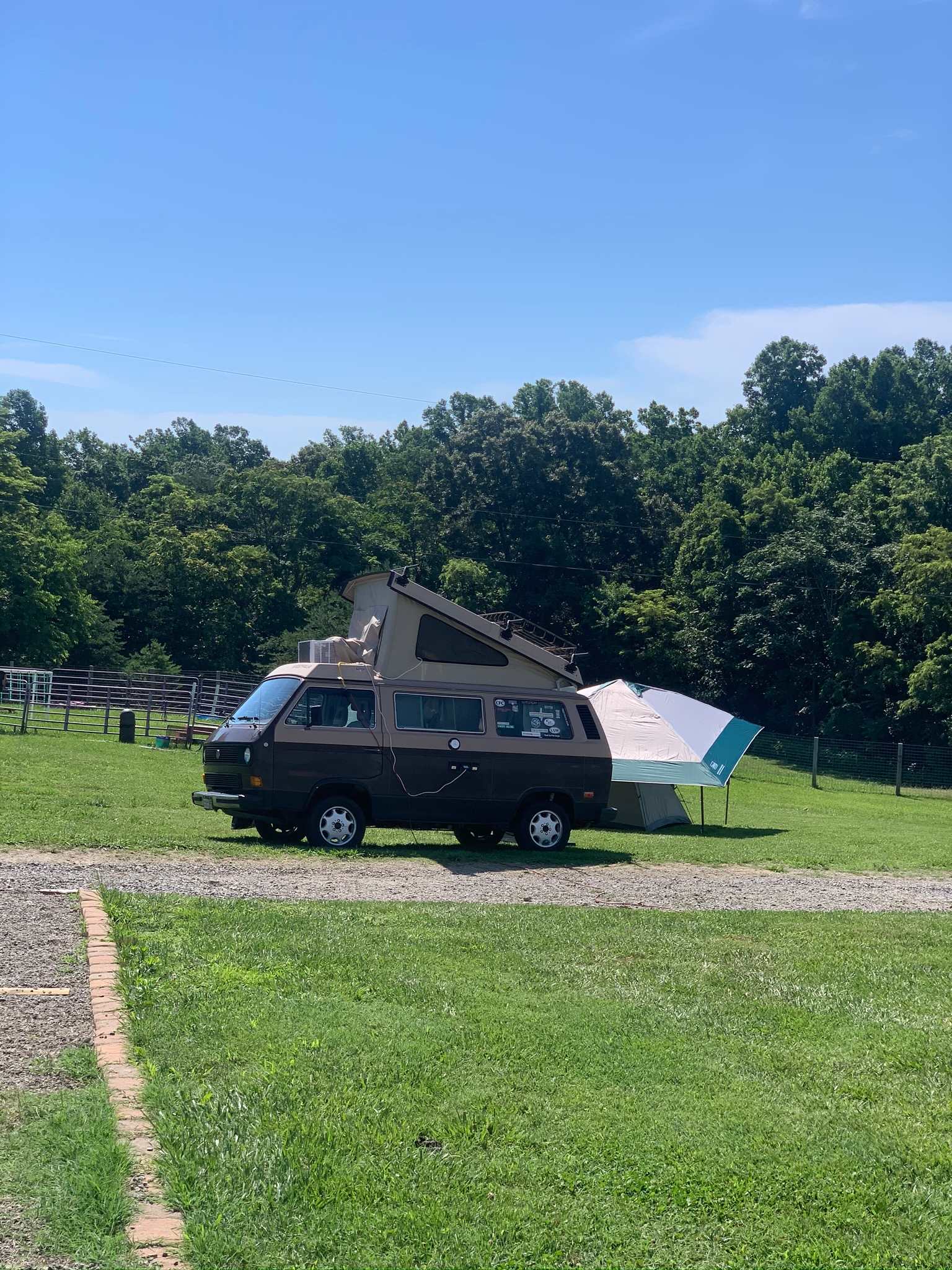 sweet van coming through