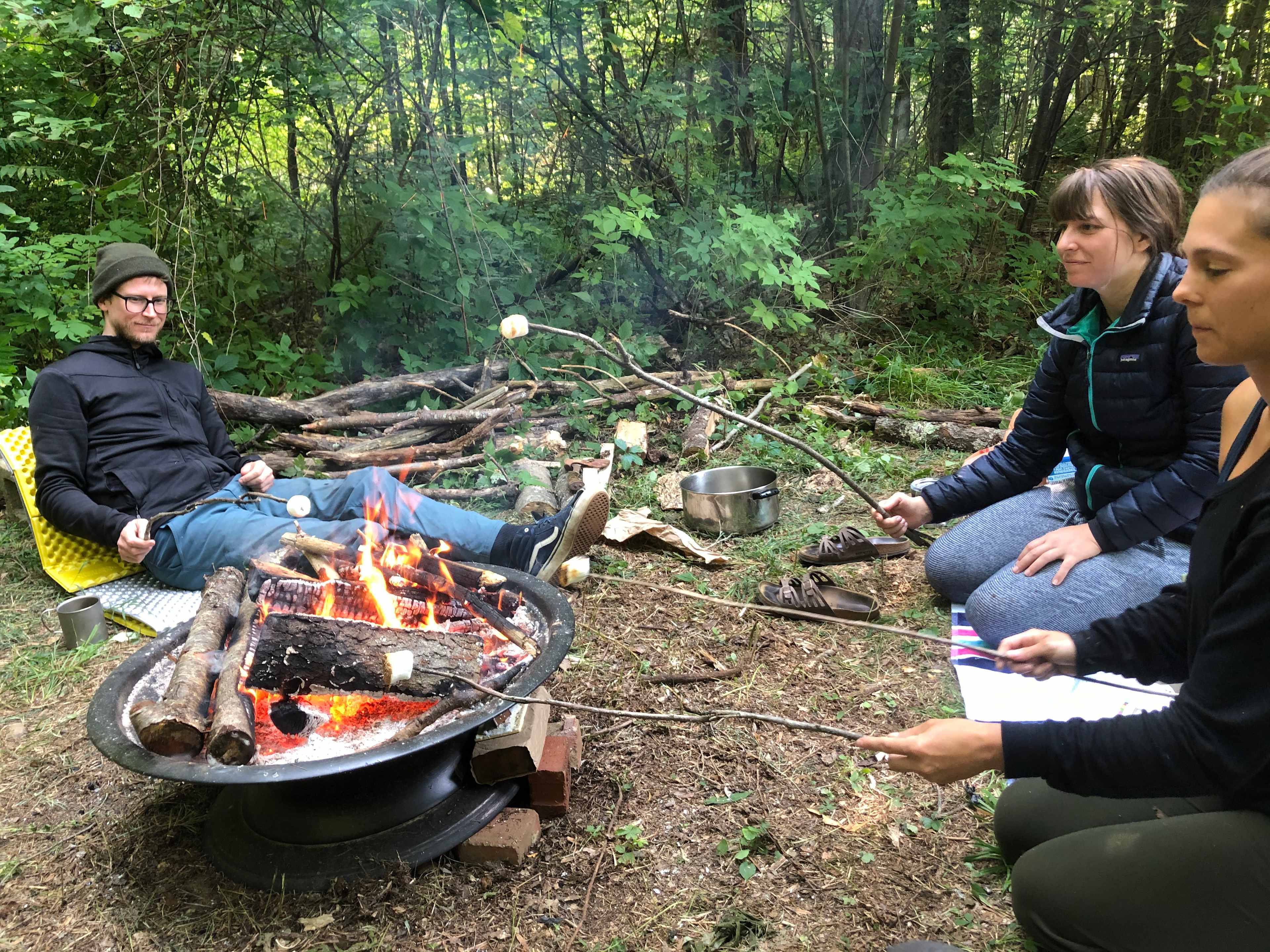 Cooking S'mores by day