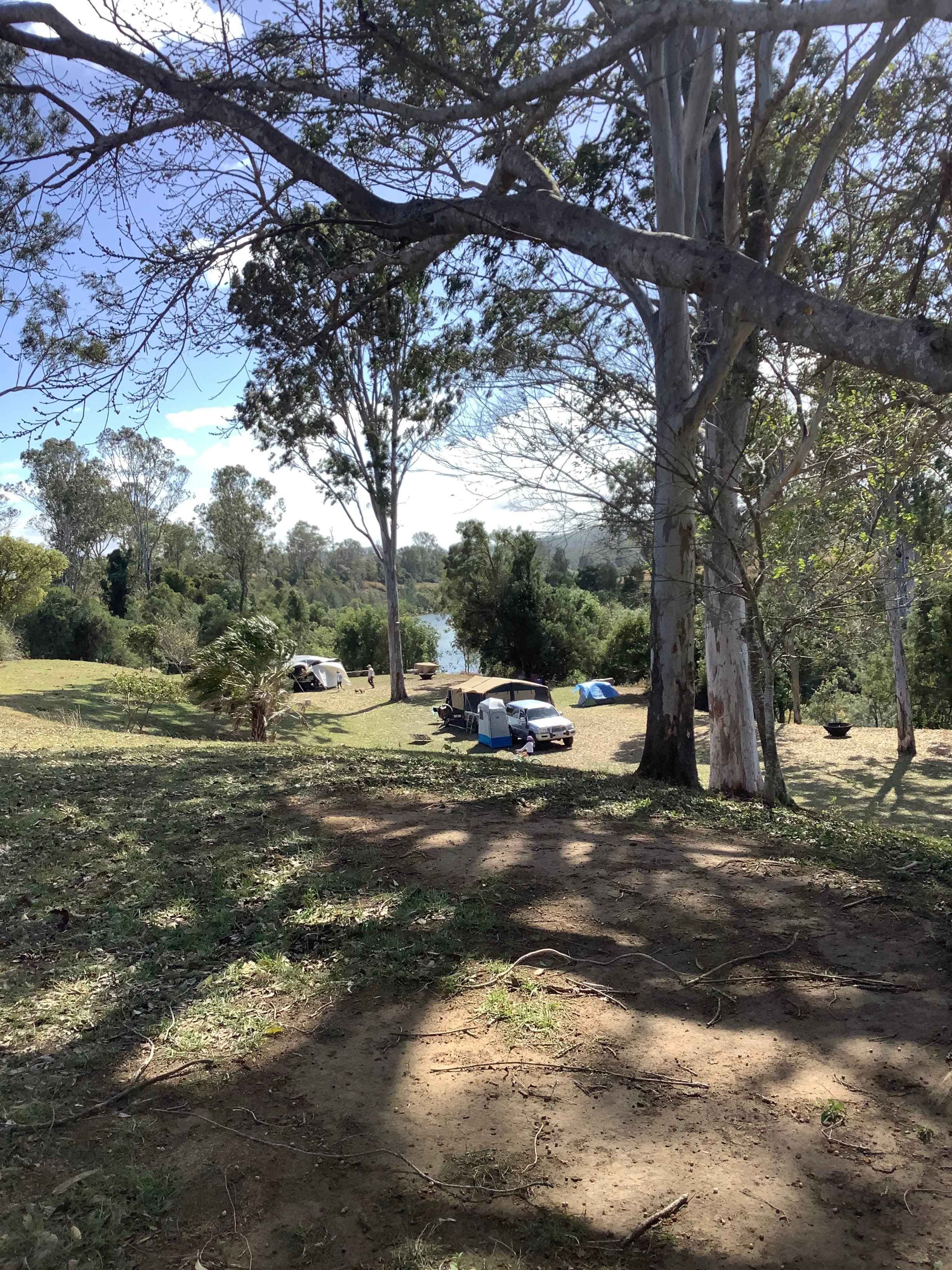Great camping near the Mary River. Very quiet location.