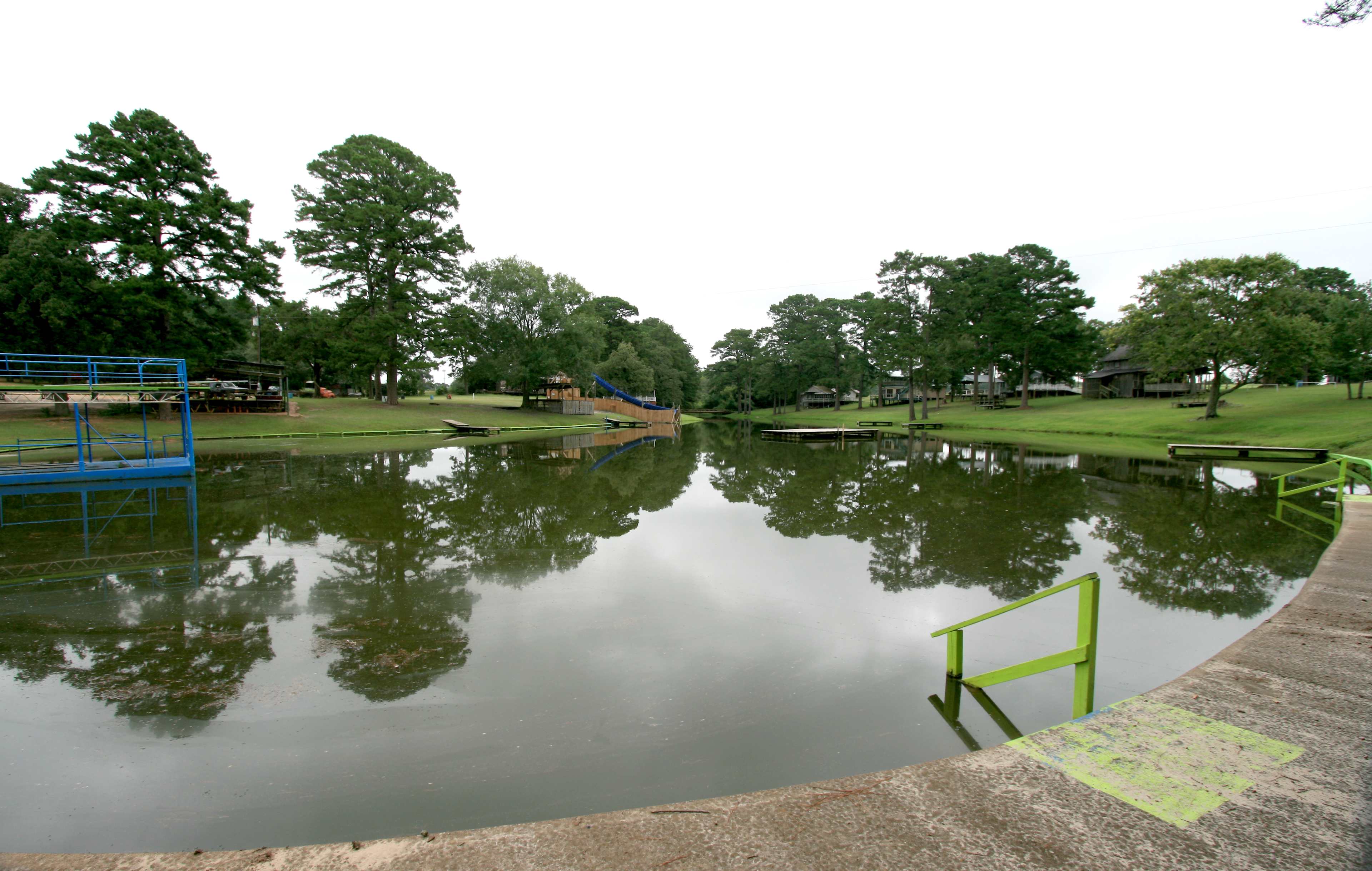 Salmon Lake Park