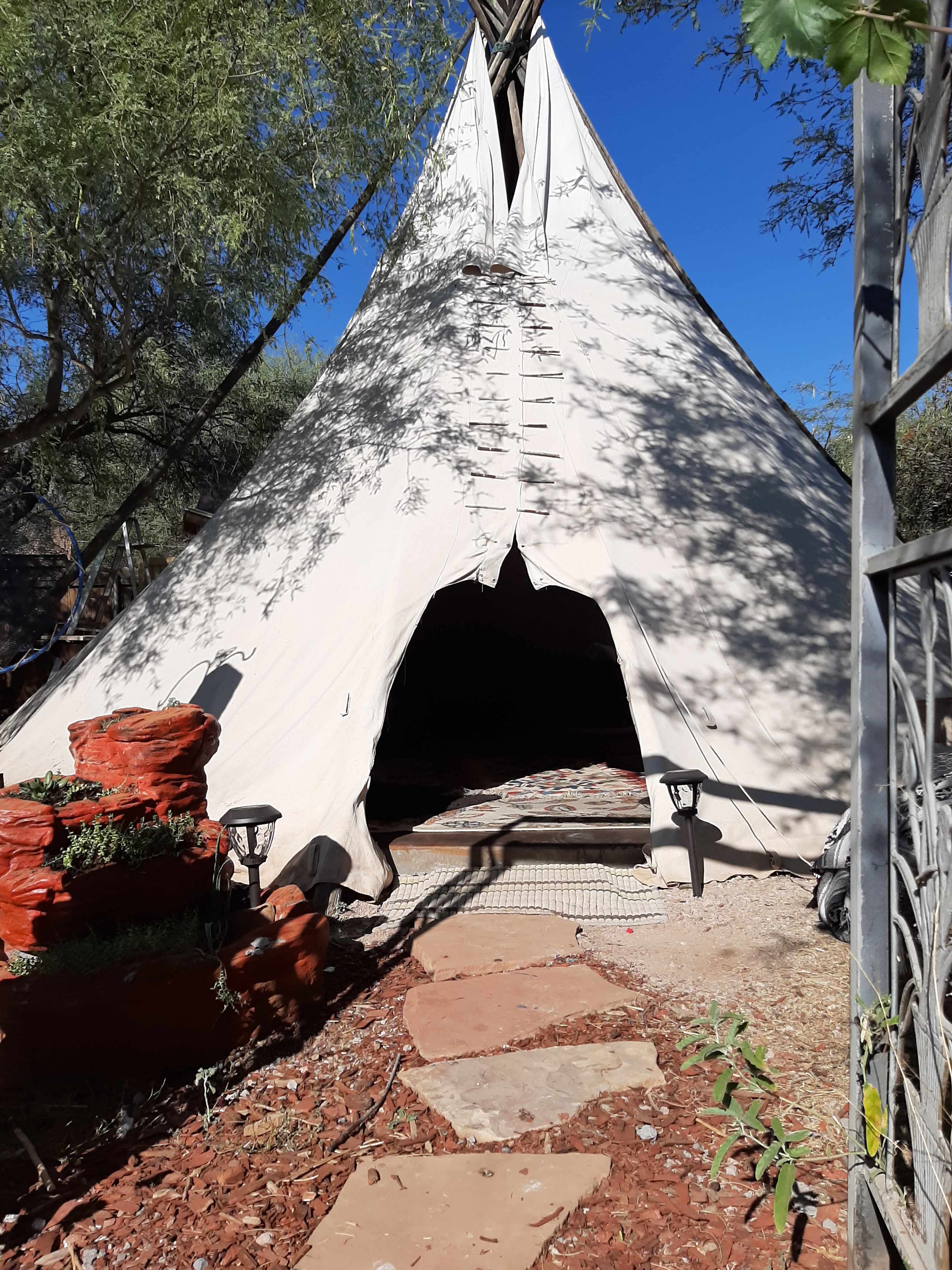 Tipi Dwelling/Sedona AZ Wine Region