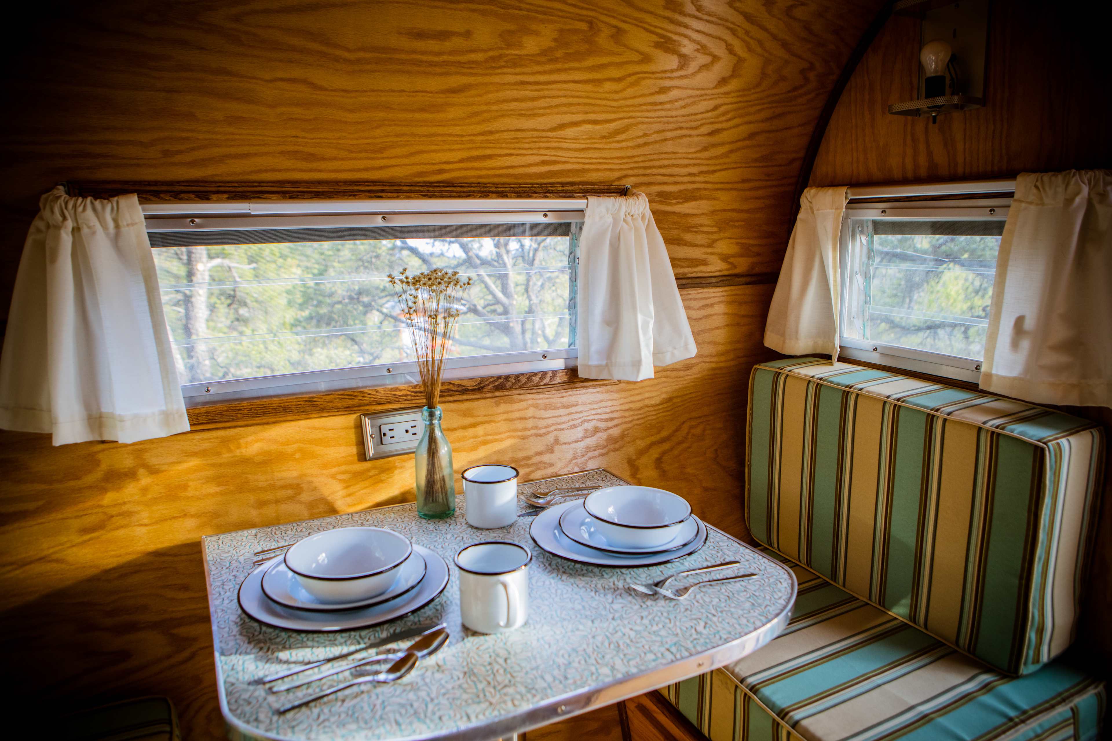 Indoor dining with great forest and valley views