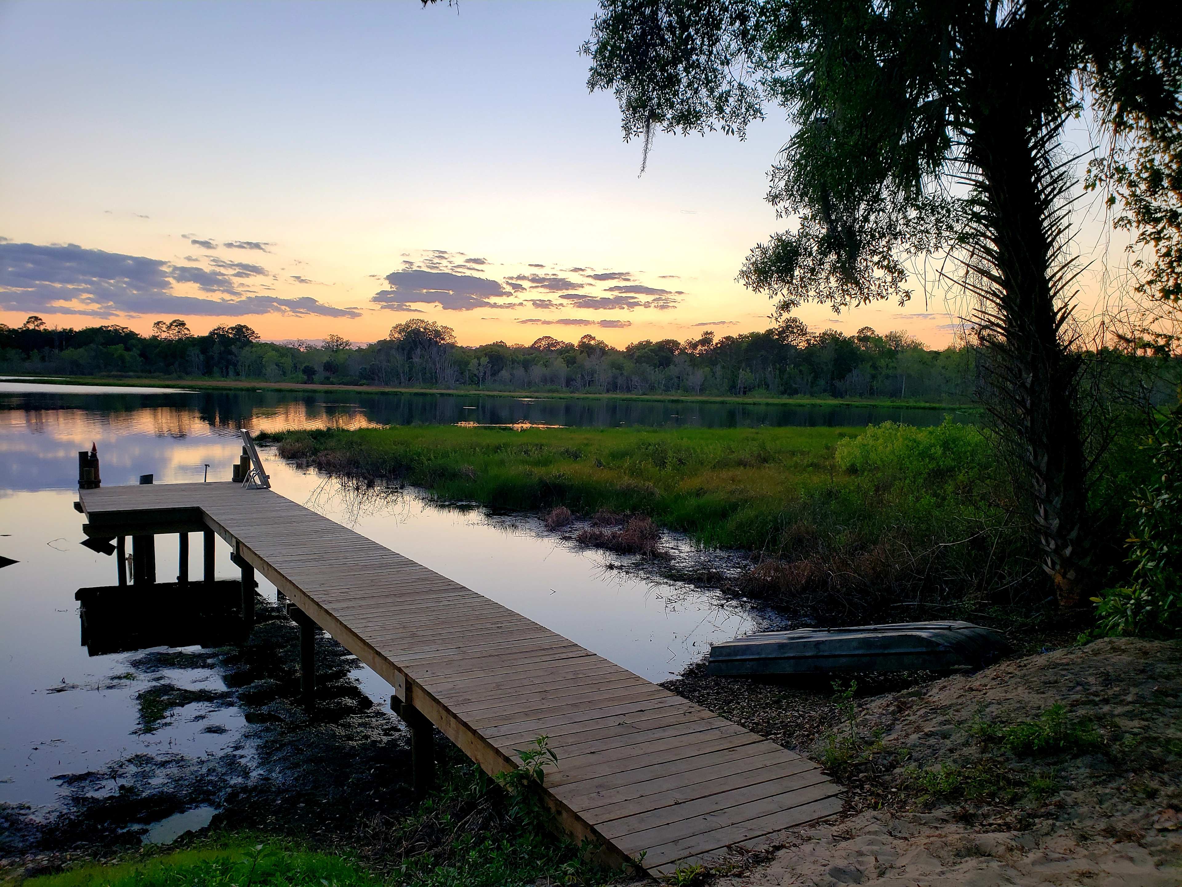 Private Escape on the Lake