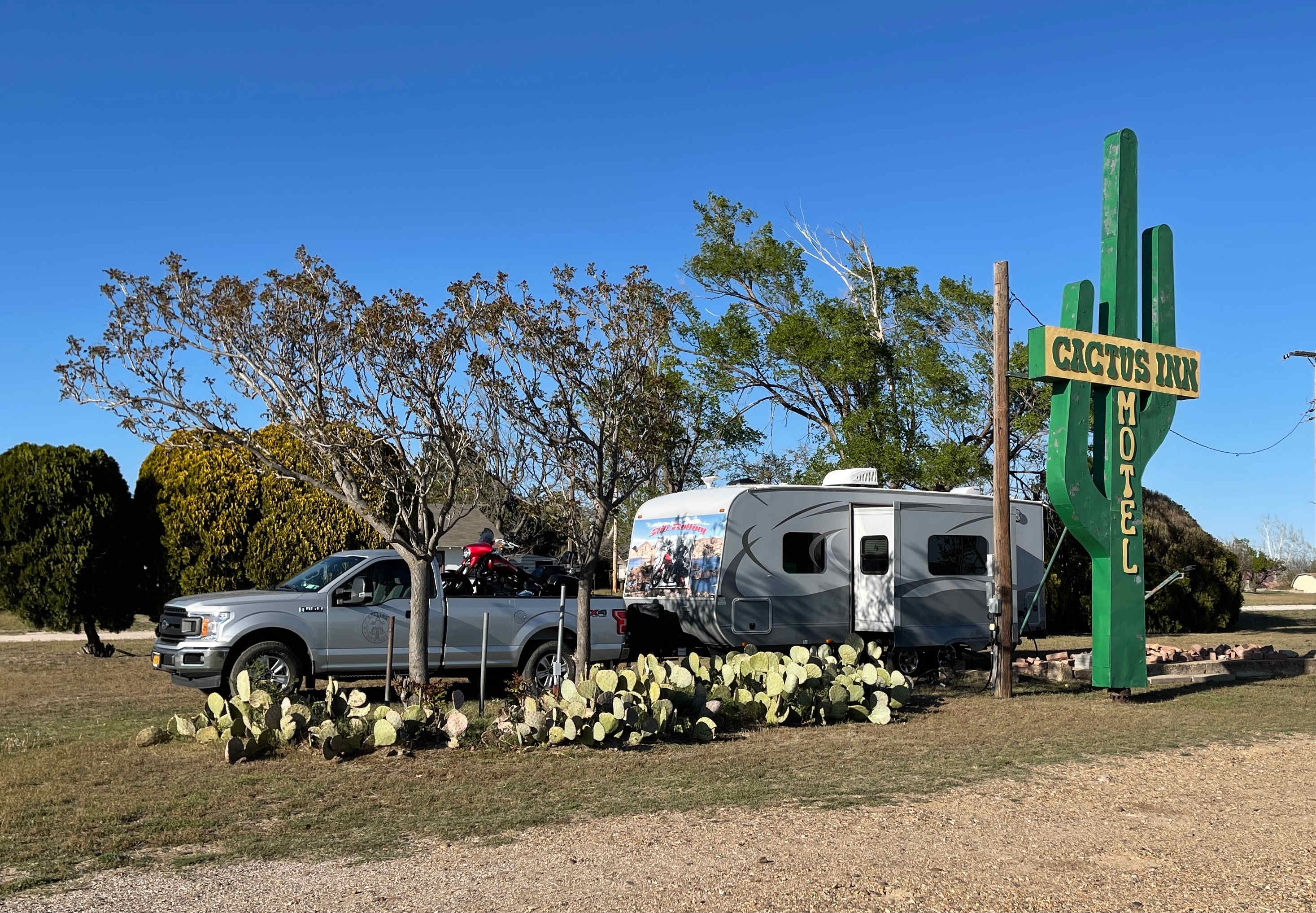 Cactus Inn