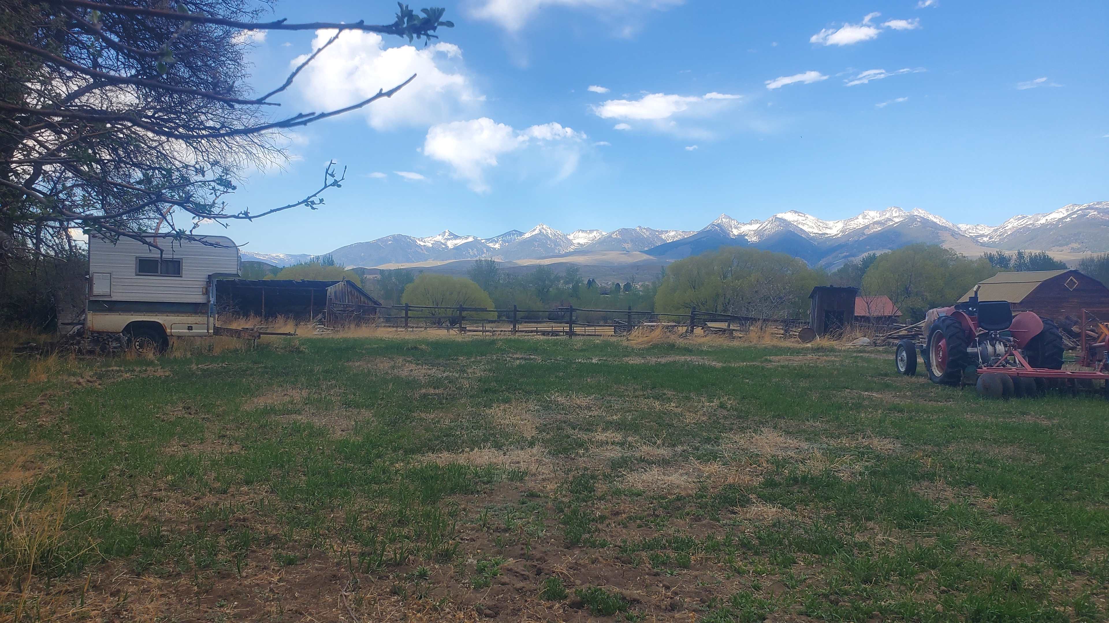 Breathtaking beaverhead basecamp