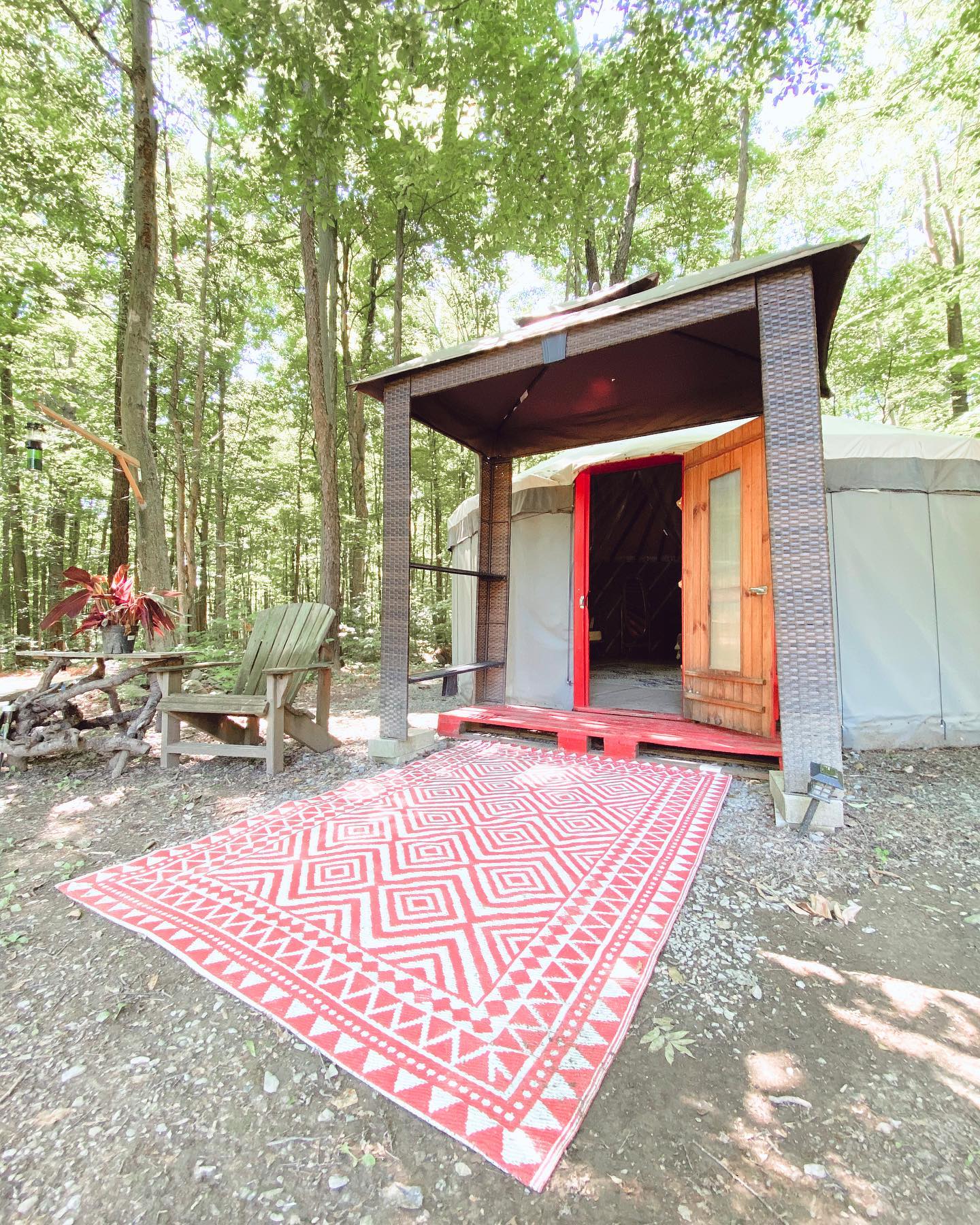 We roll out the carpet for you at Water to Wine Glampground!