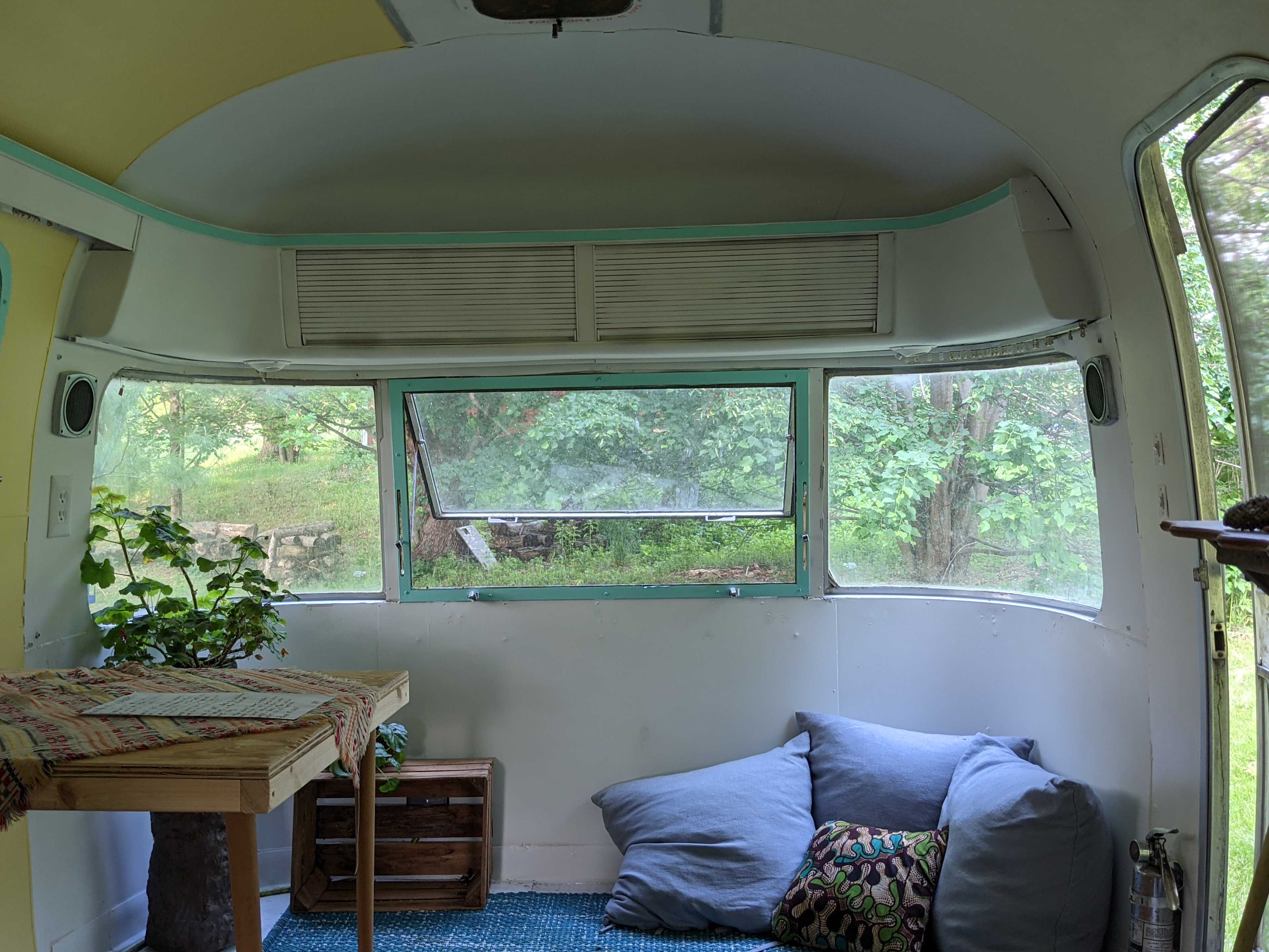 The Lichen Pod - 26' 1974 Argosy