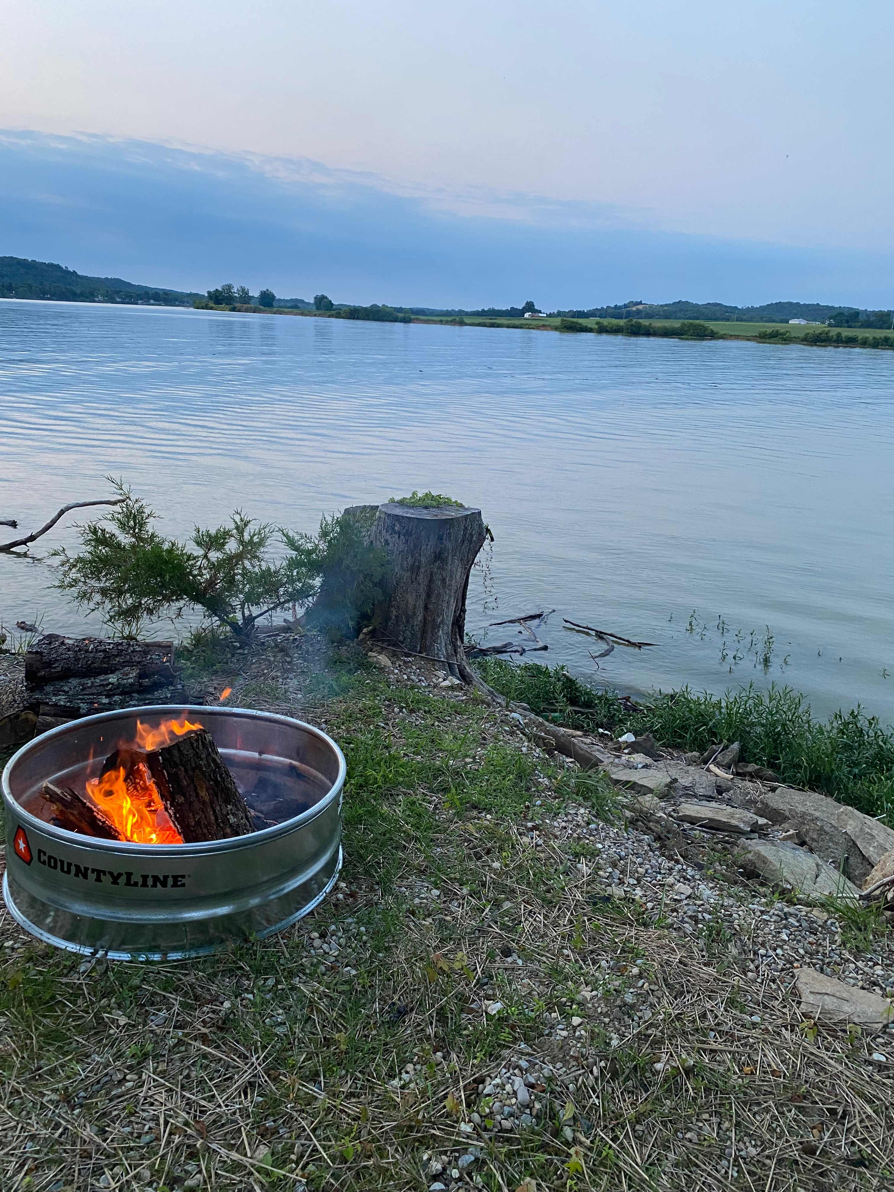 A Notch Above-RV Riverside Campsite