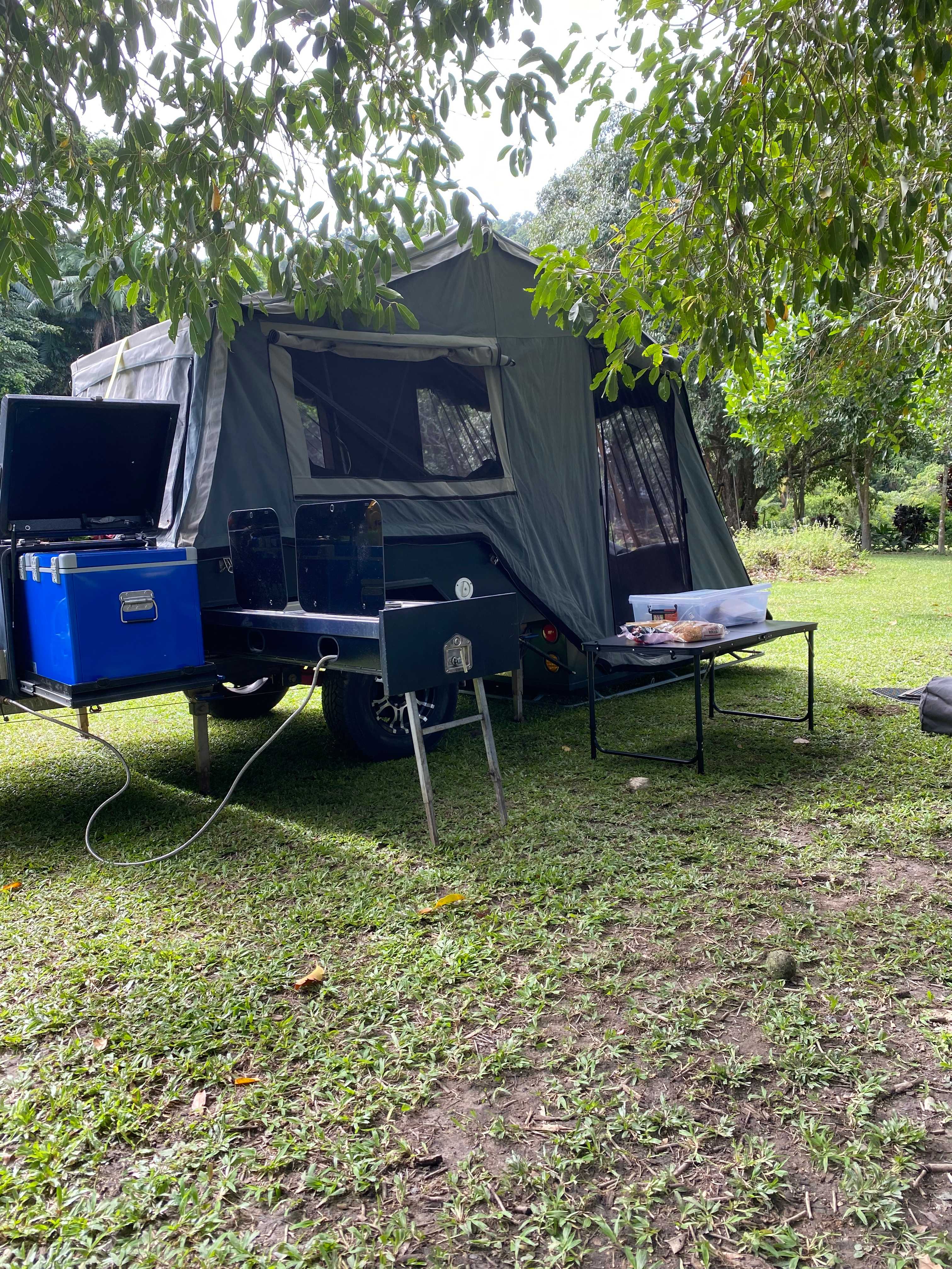 Pamona Park, nr Gordonvale