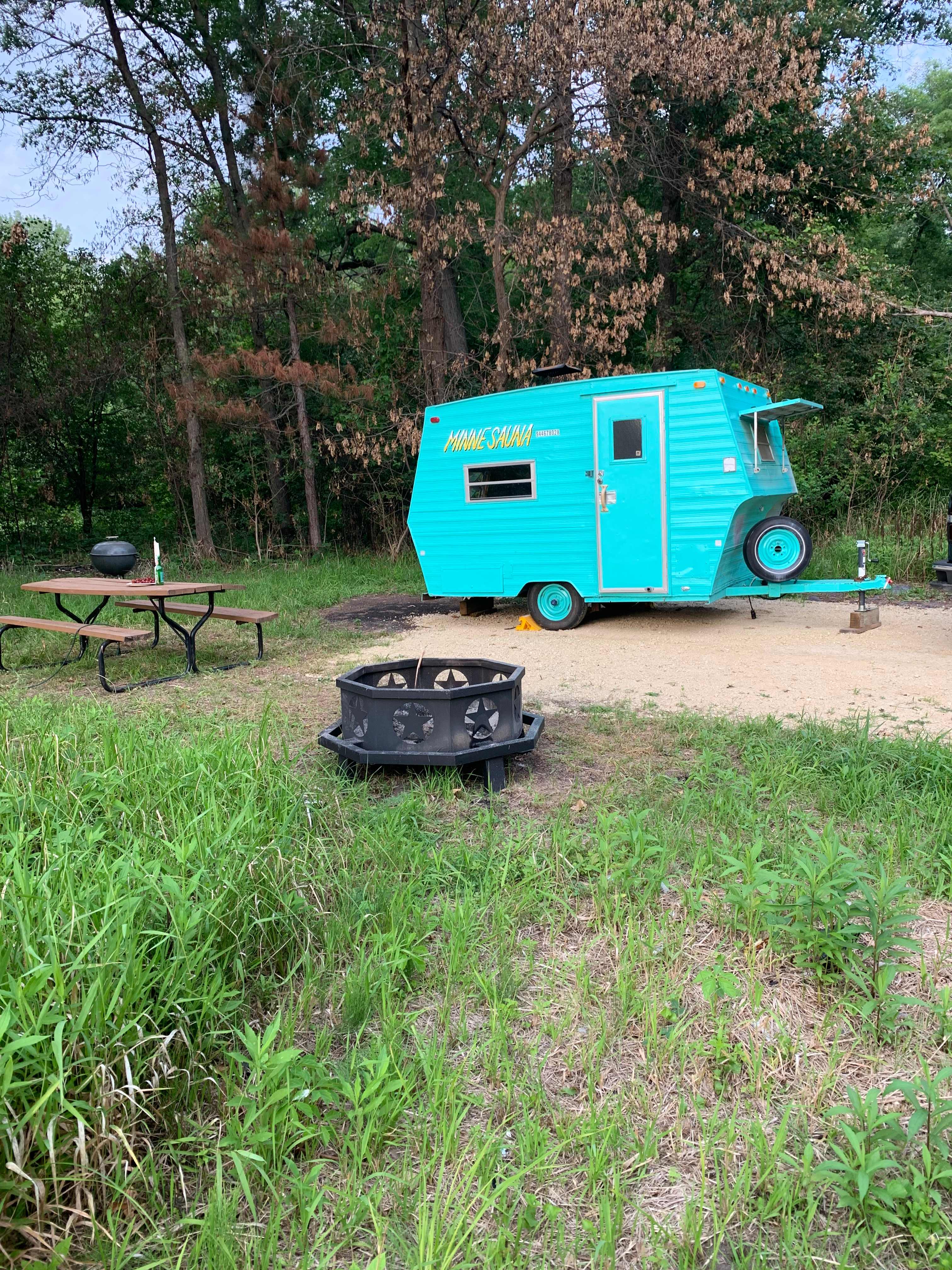 Mobile on-site suna rental.  