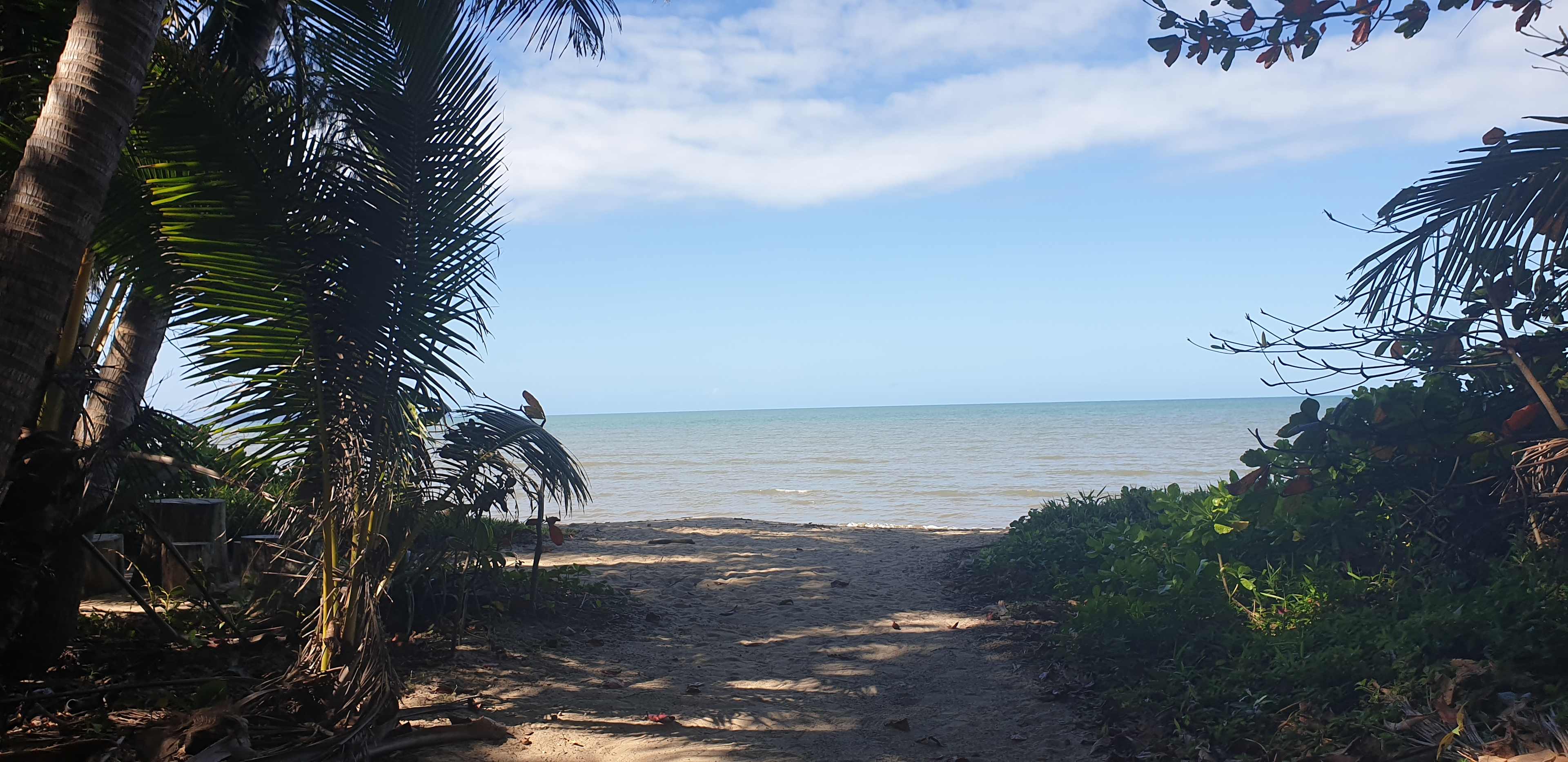 Wonga Beach Break