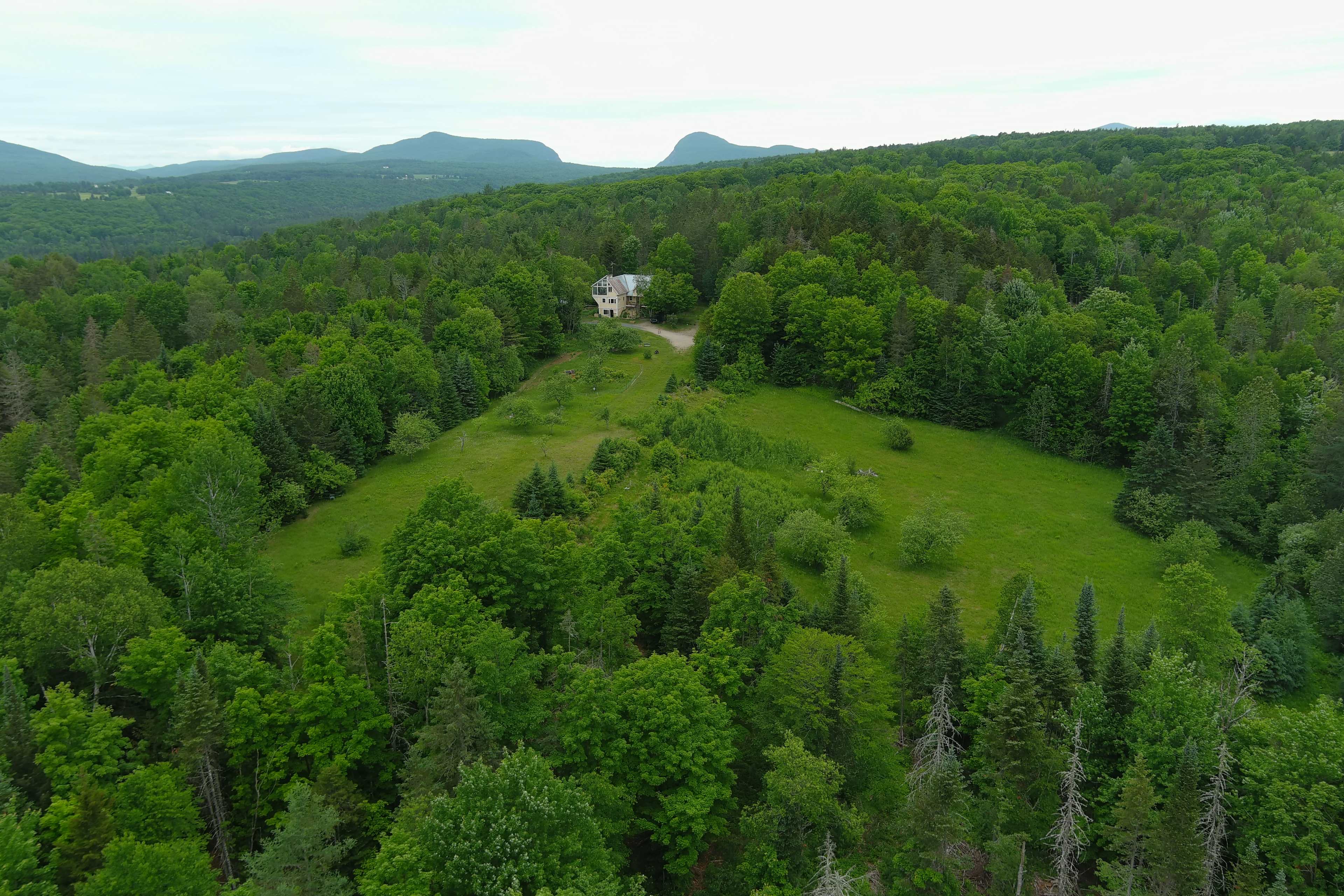 Willoughby Lake Gap is seen just North of the house and is located within a 10 minute drive from the property.
