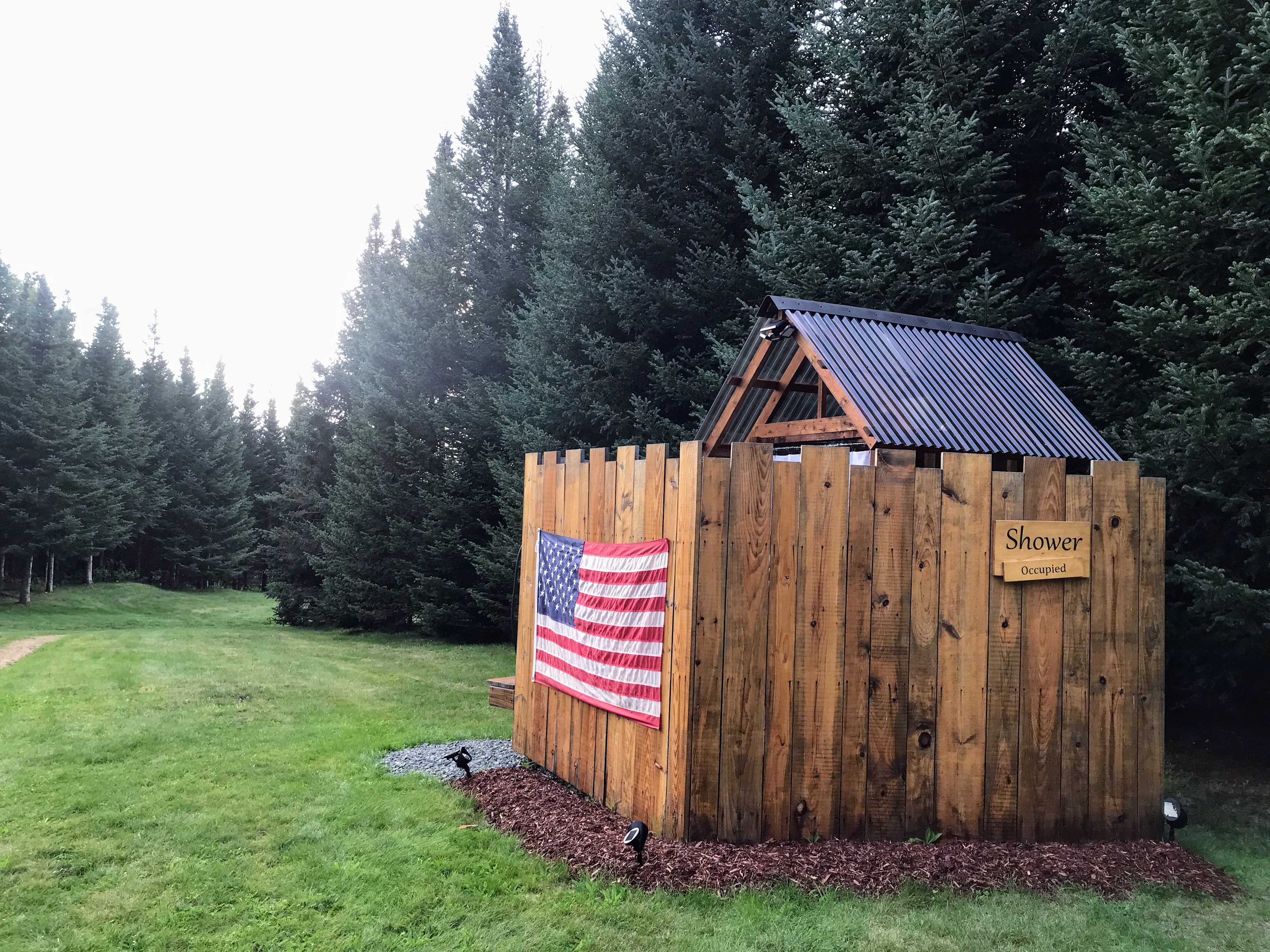 Love the outdoor shower so much 
