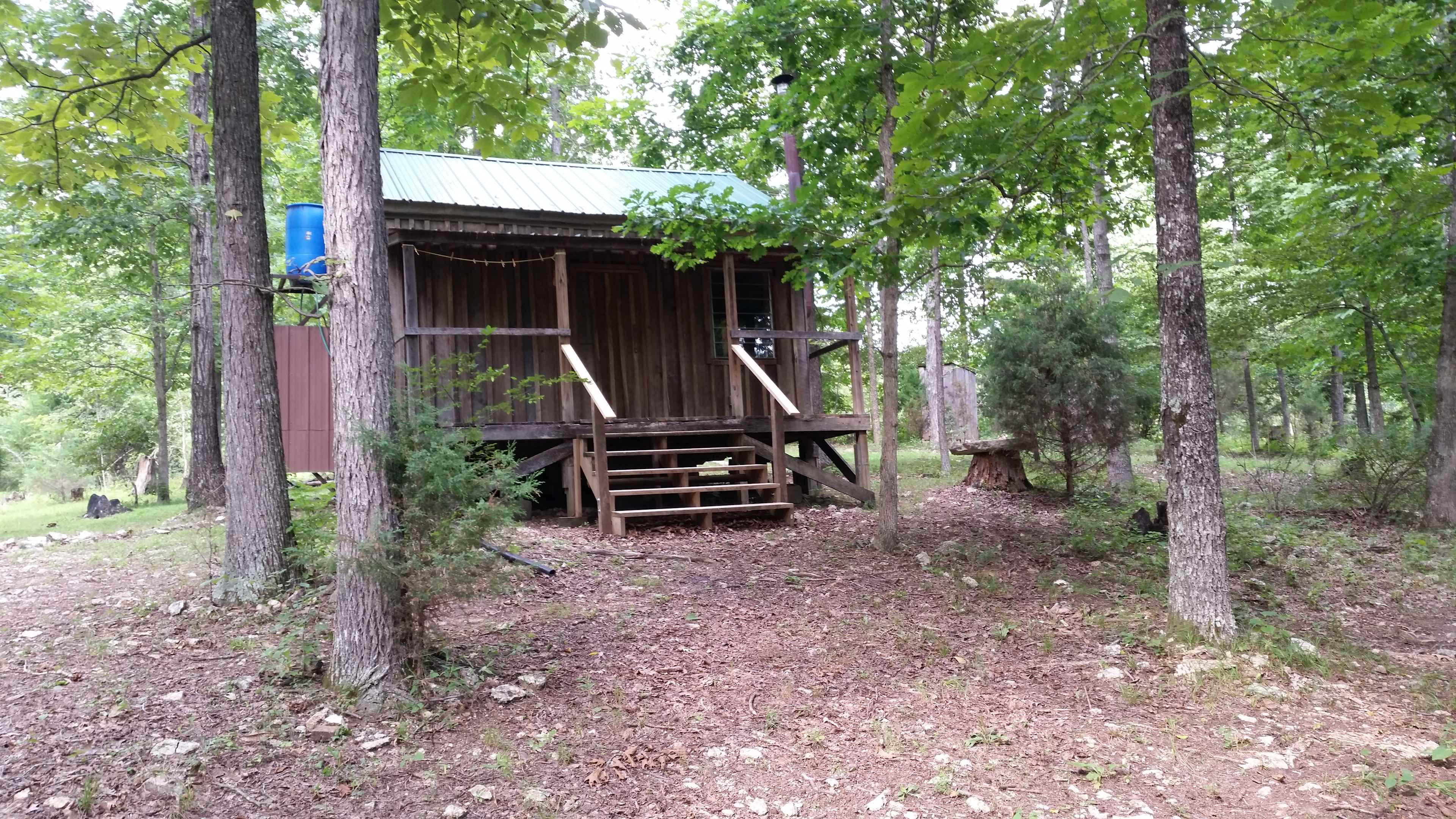 Robert's Redneck Retreat, LLC