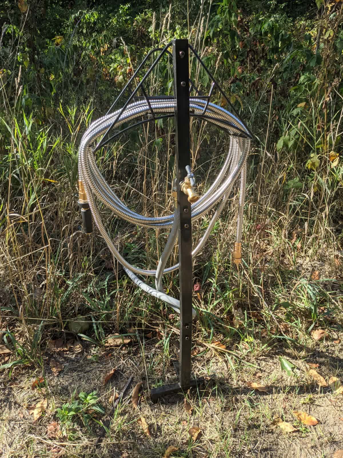Hose water is available via this spigot. Use the provided hose to fill your containers, water your pets, or even to rinse the sand off quick after a day at the beach. 