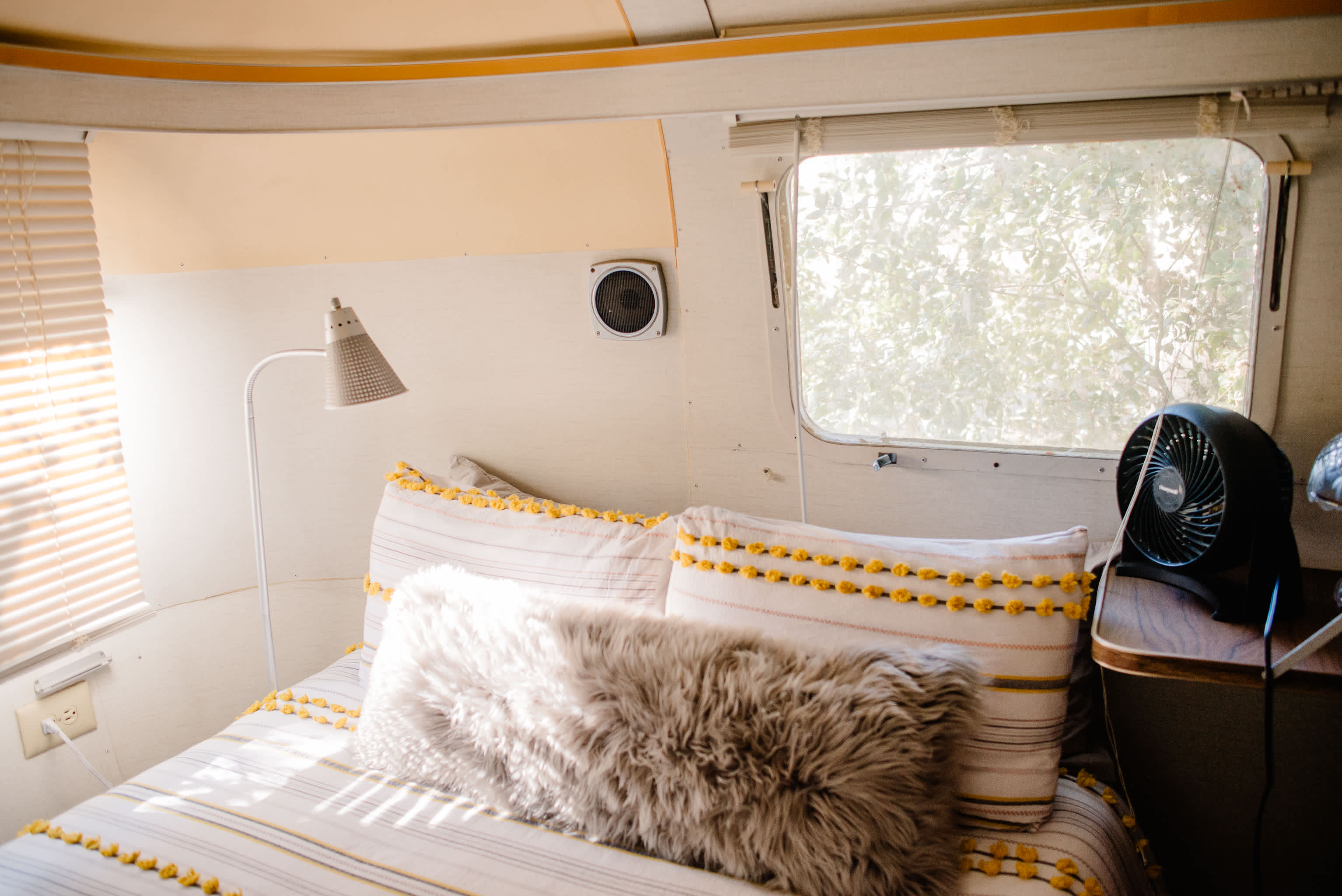 Adorable bedroom 