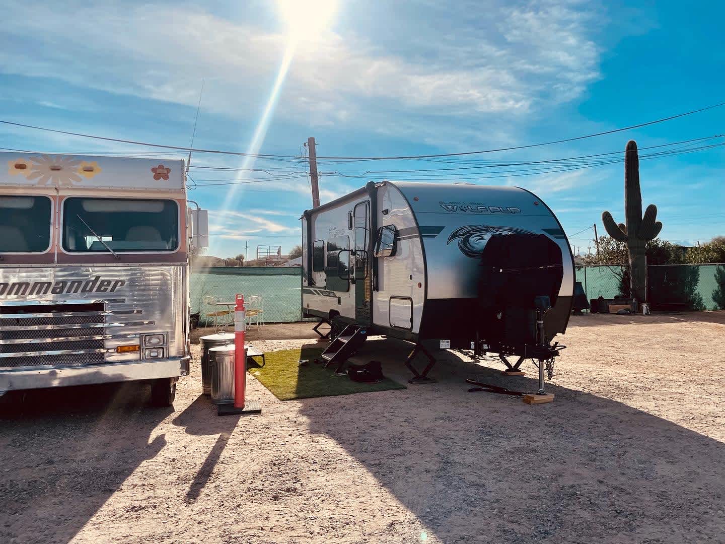 El Pais Motel & Campgrounds