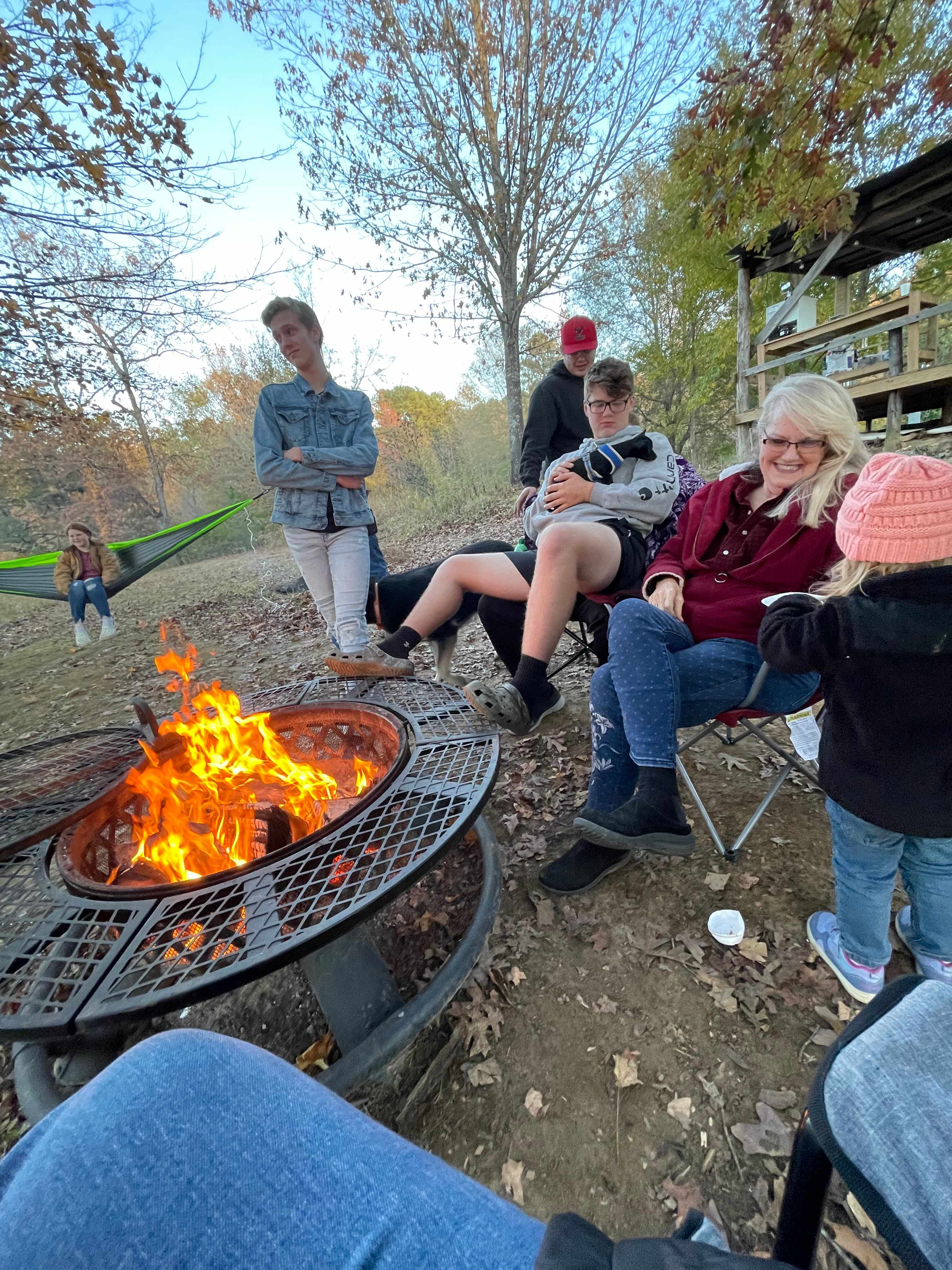 Yearling Ridge Riverfront Camp