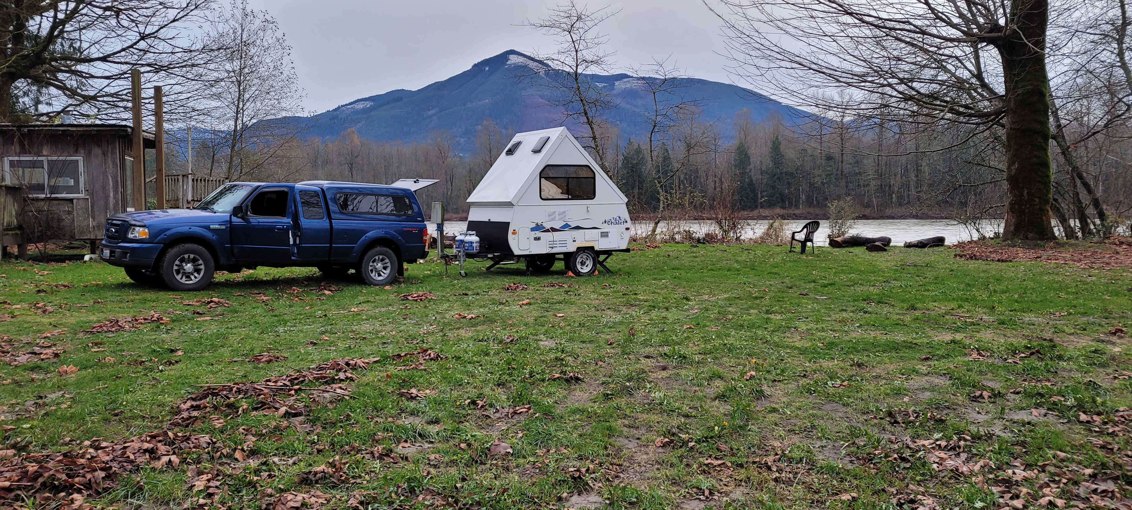 Skagit river camping and sauna