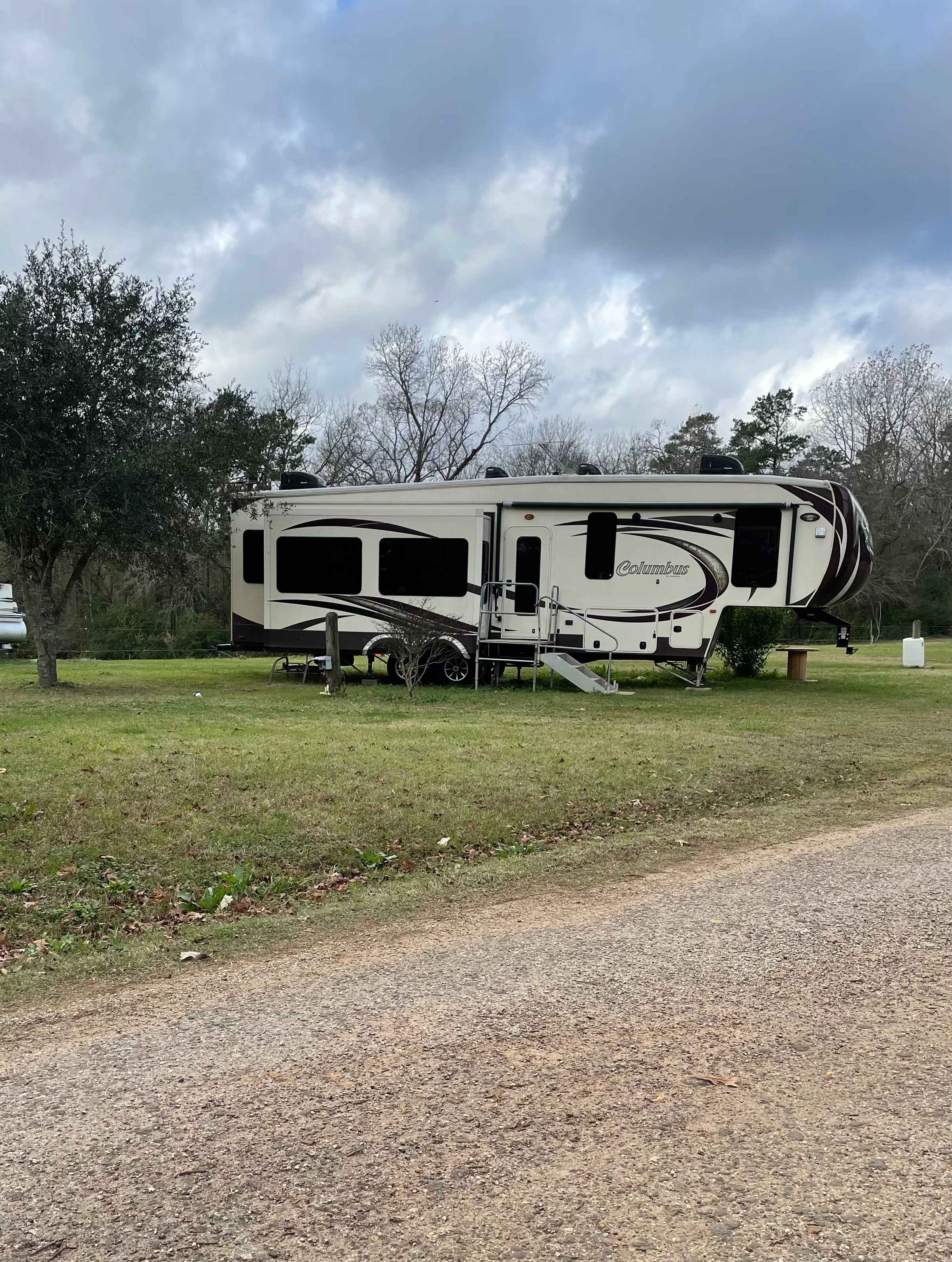 Busters Privat RV Park is great for large and small RVs
