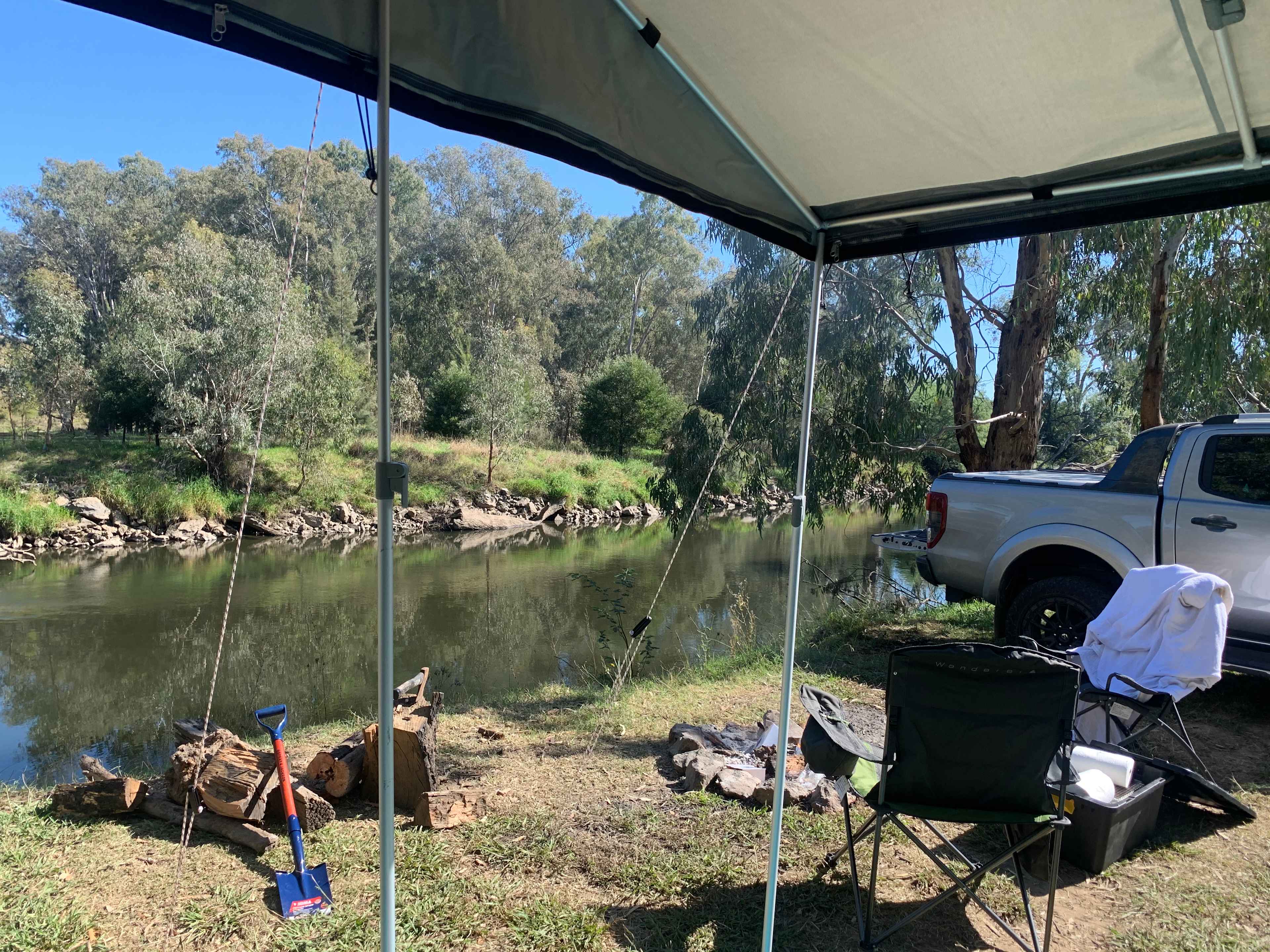 Bahwidgee on Tumut River