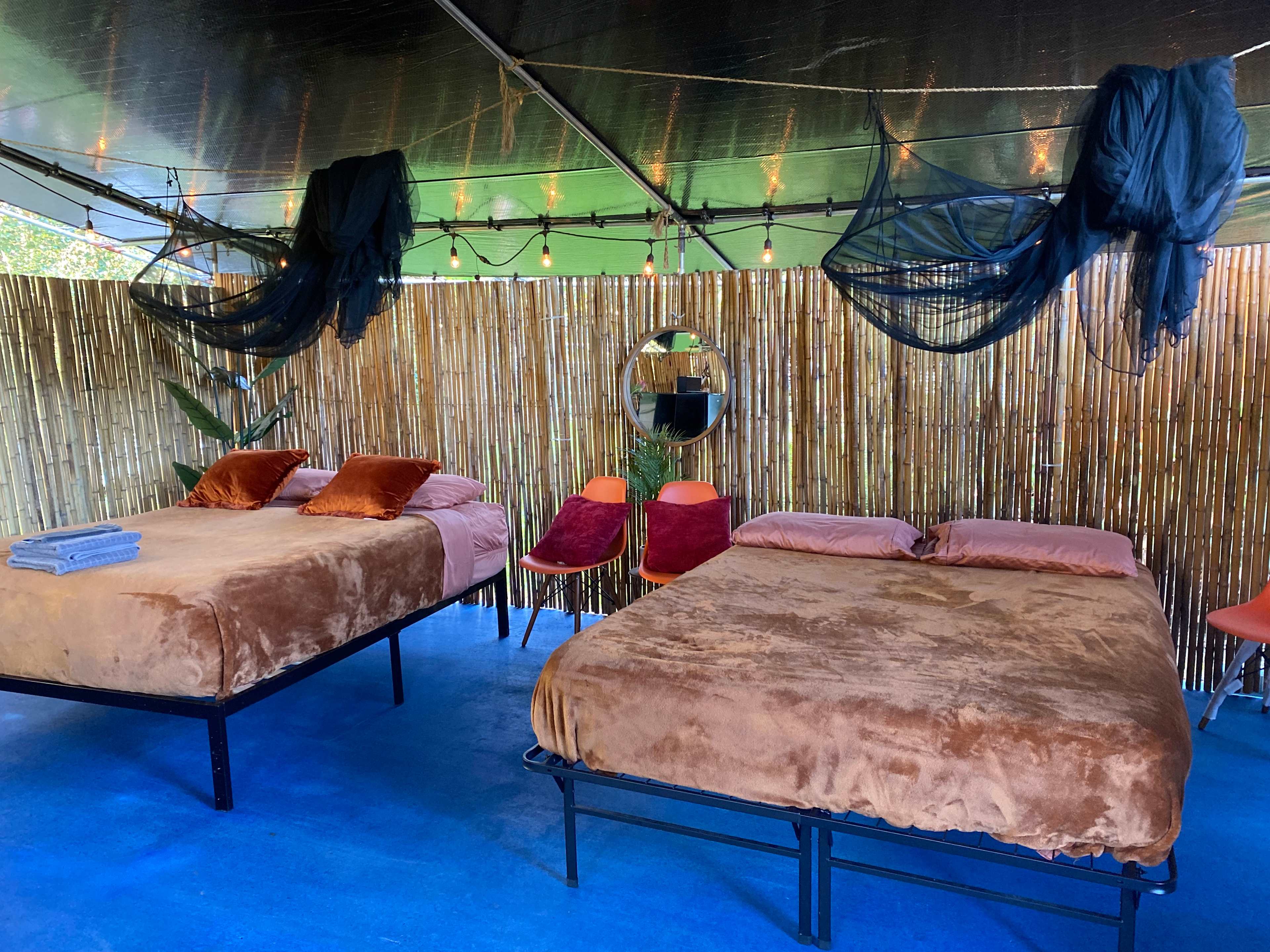 BAMBOO GLAMP