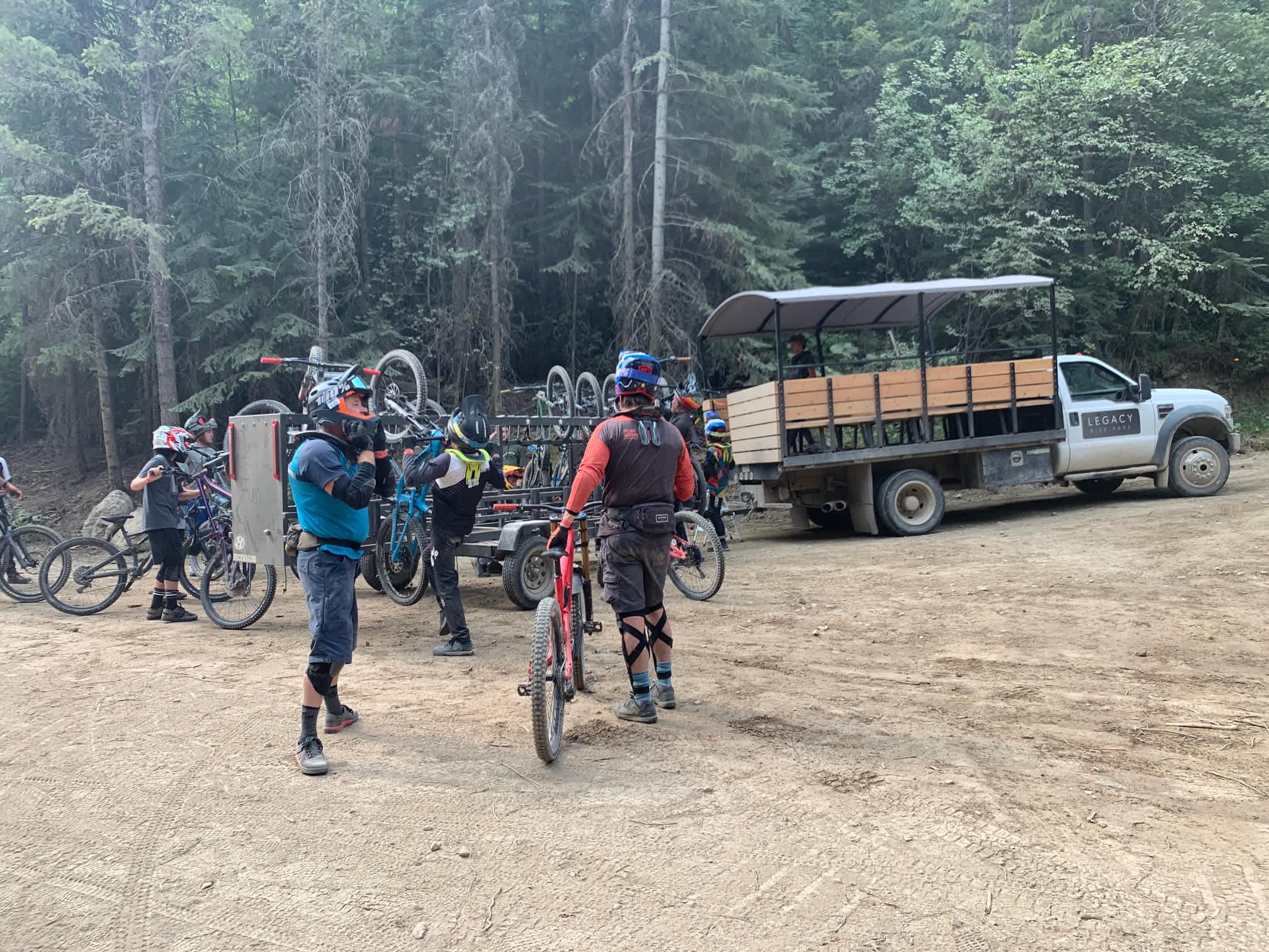 LEGACY BIKE PARK camping