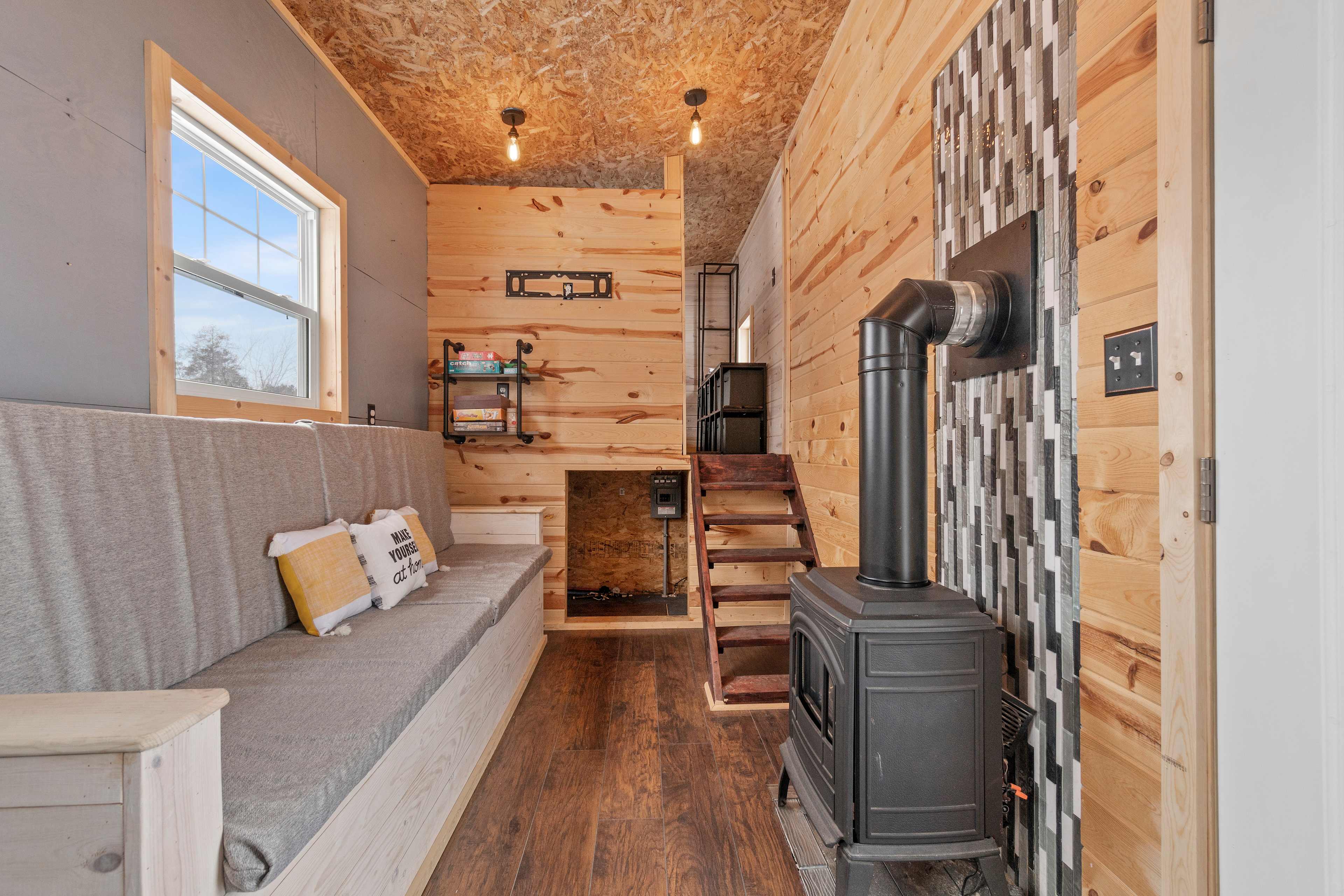 Cloverdale Cabins