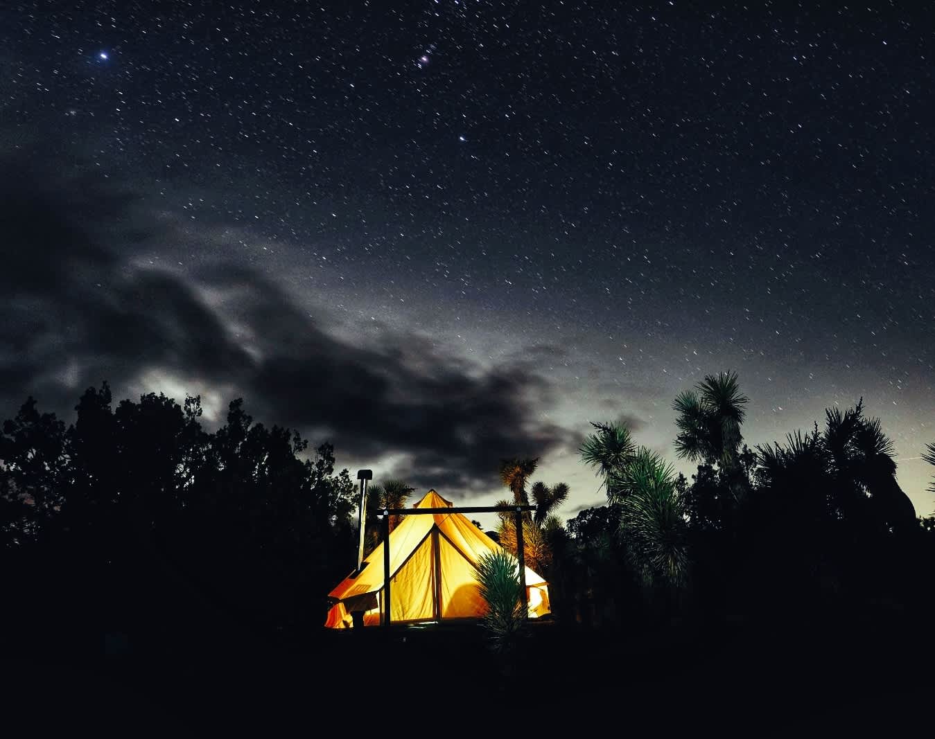 Large 16 Foot Glamping Bell Tent 