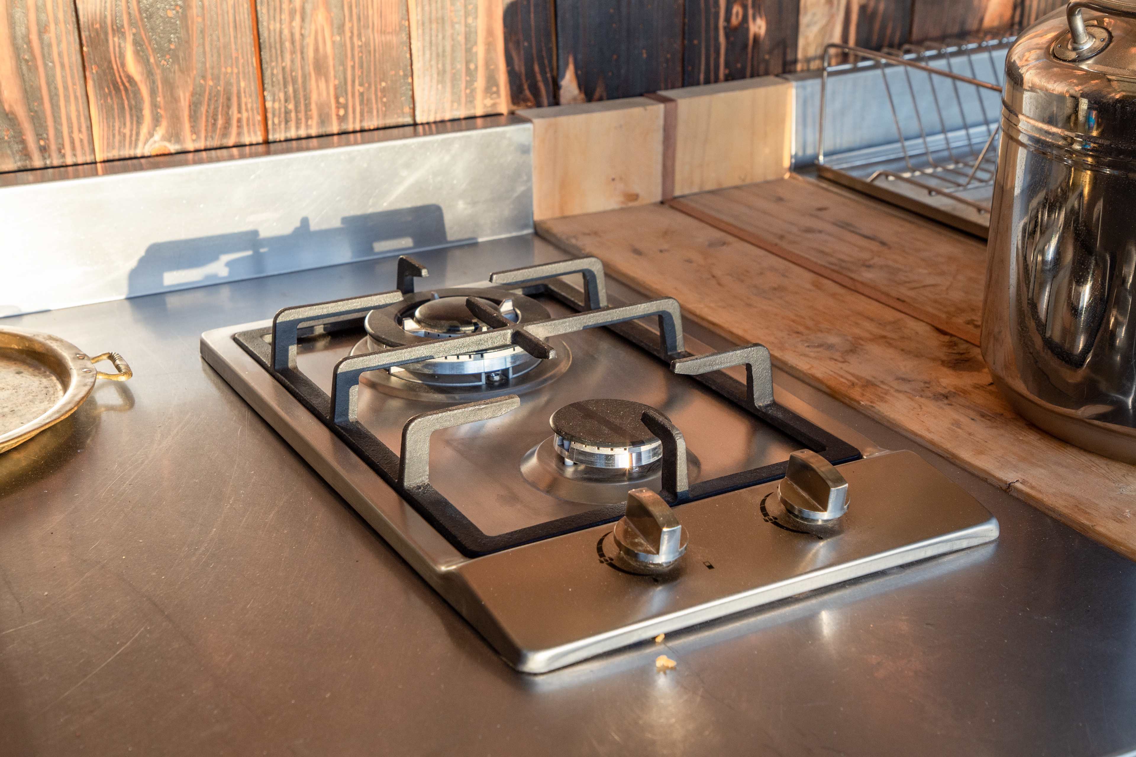 A propane burner available in the kitchen area.