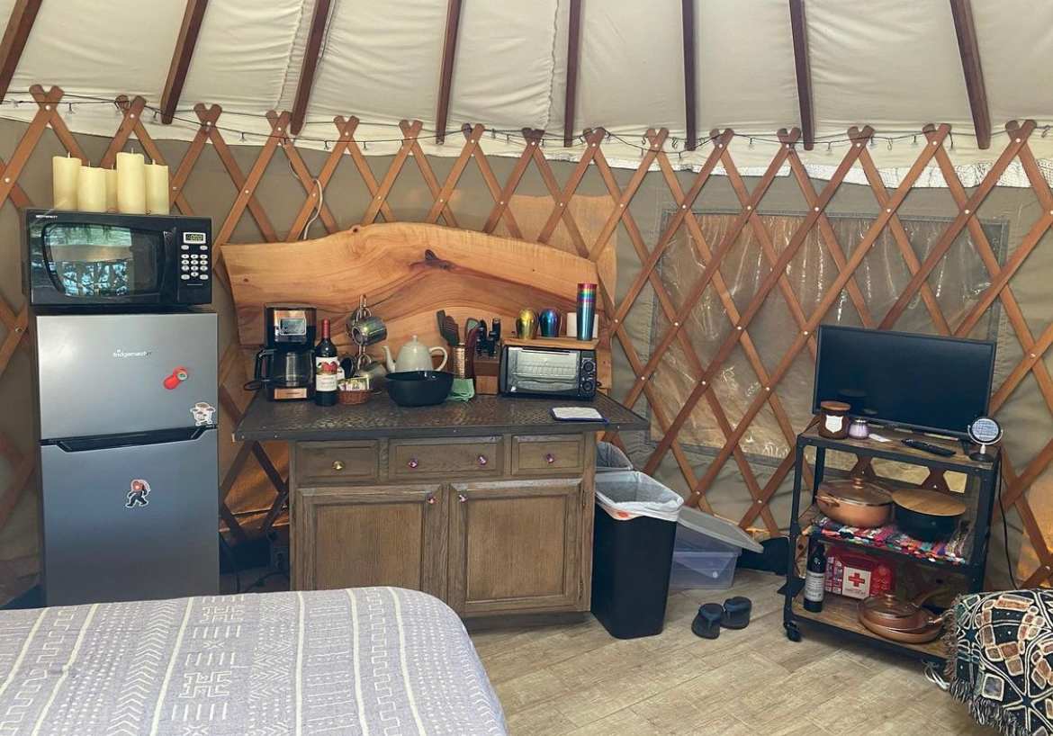 PNW Lakeside Yurt