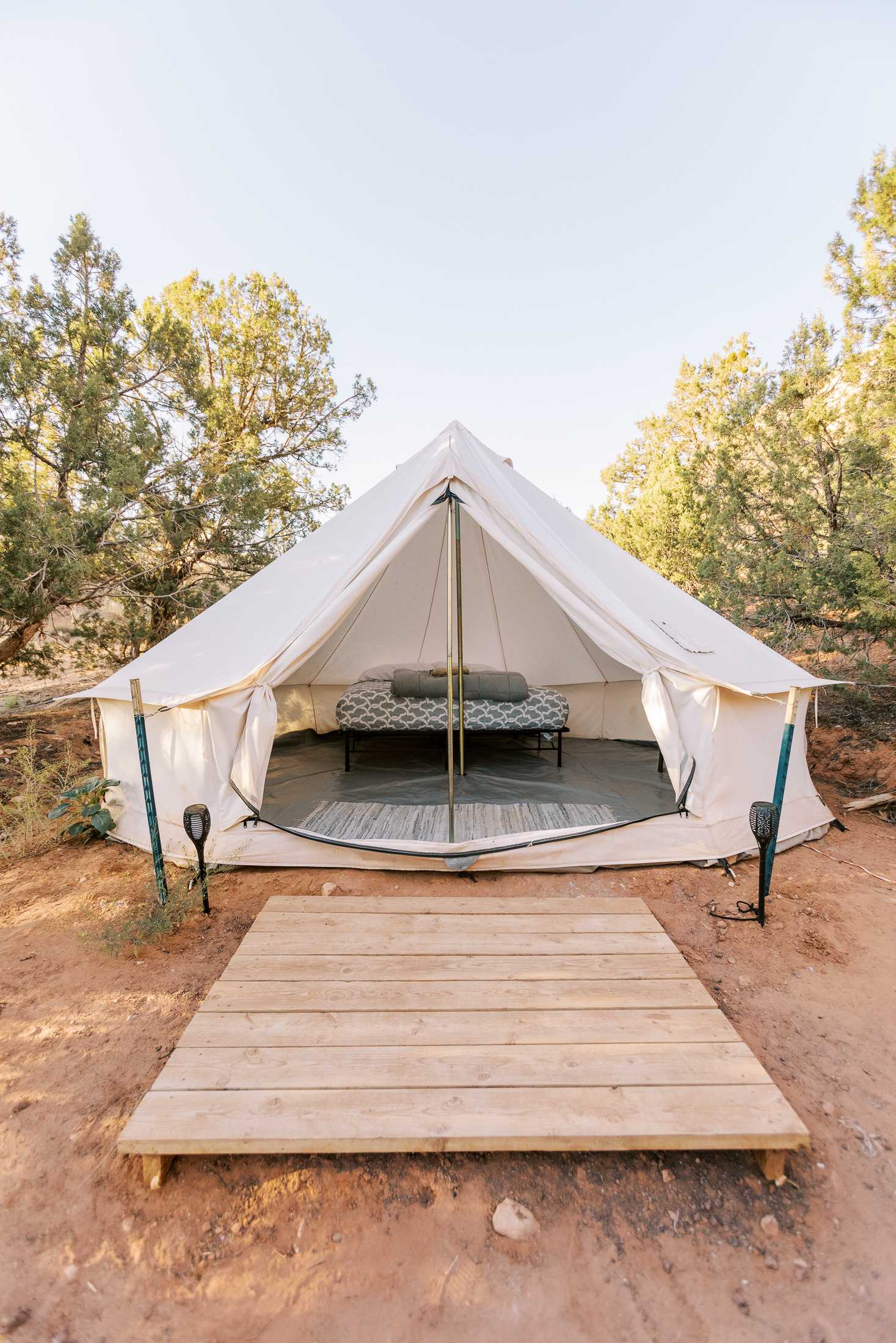 The wooden platform is a great touch to help keep the dirt out.