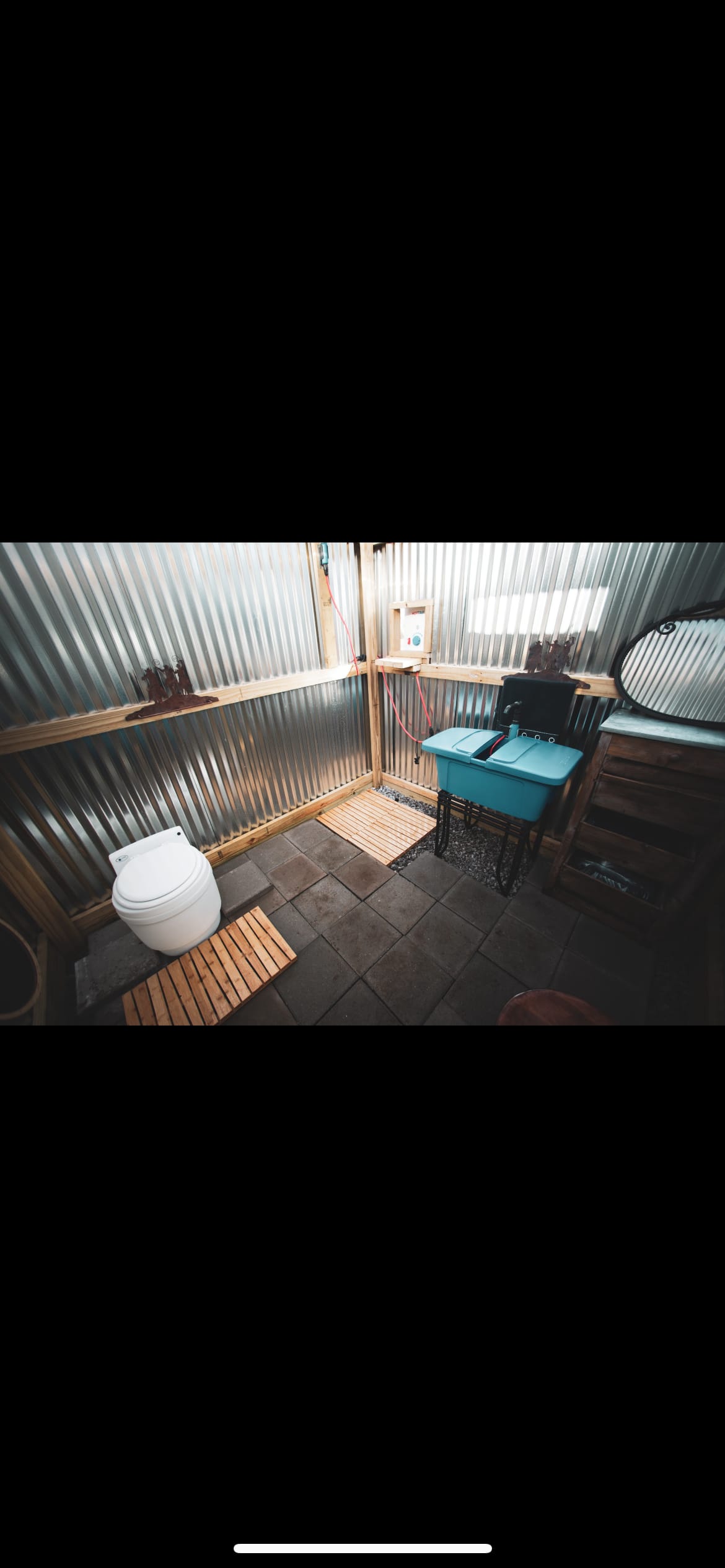 Saddle Ridge Retreats