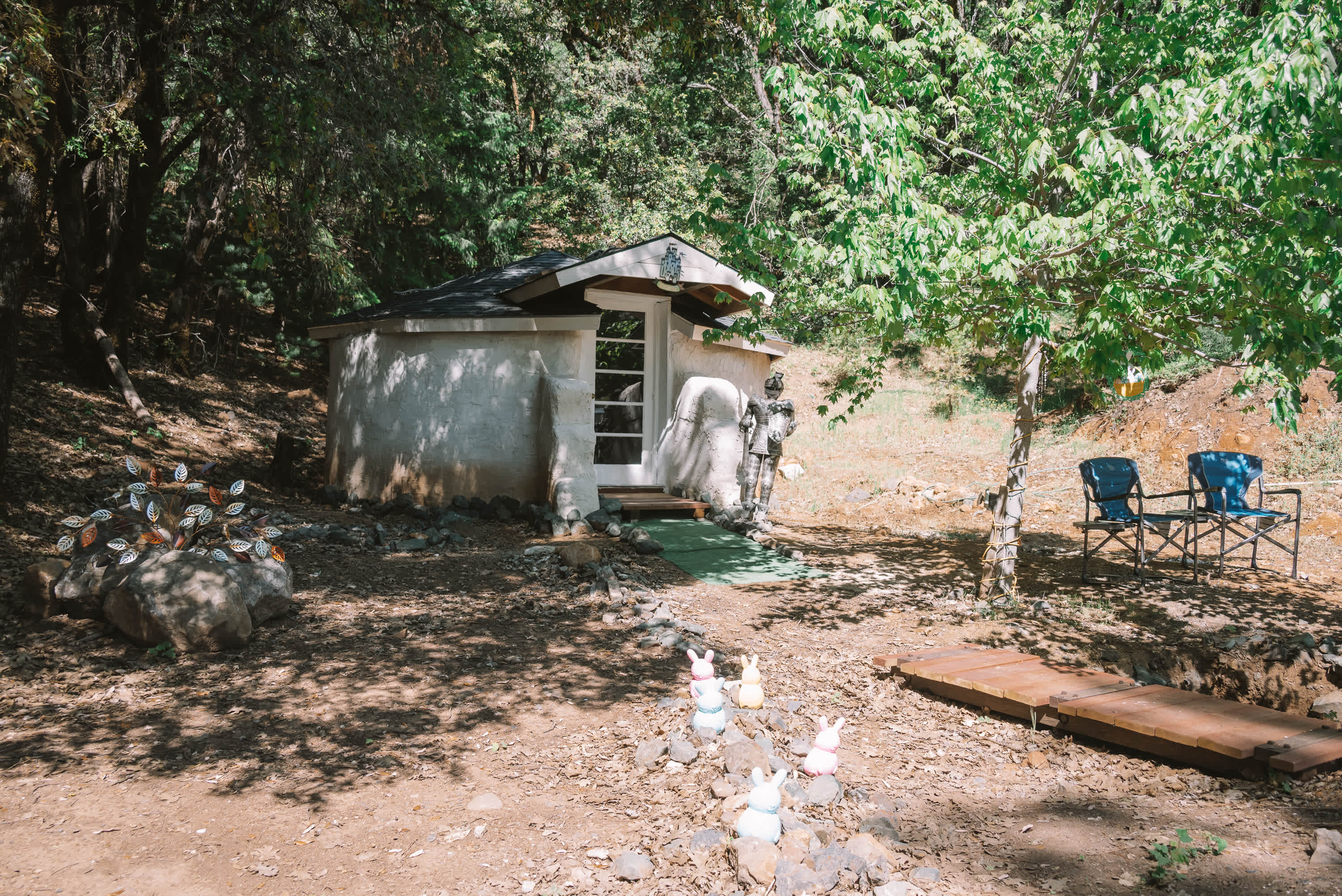 The earthhouse! so quaint