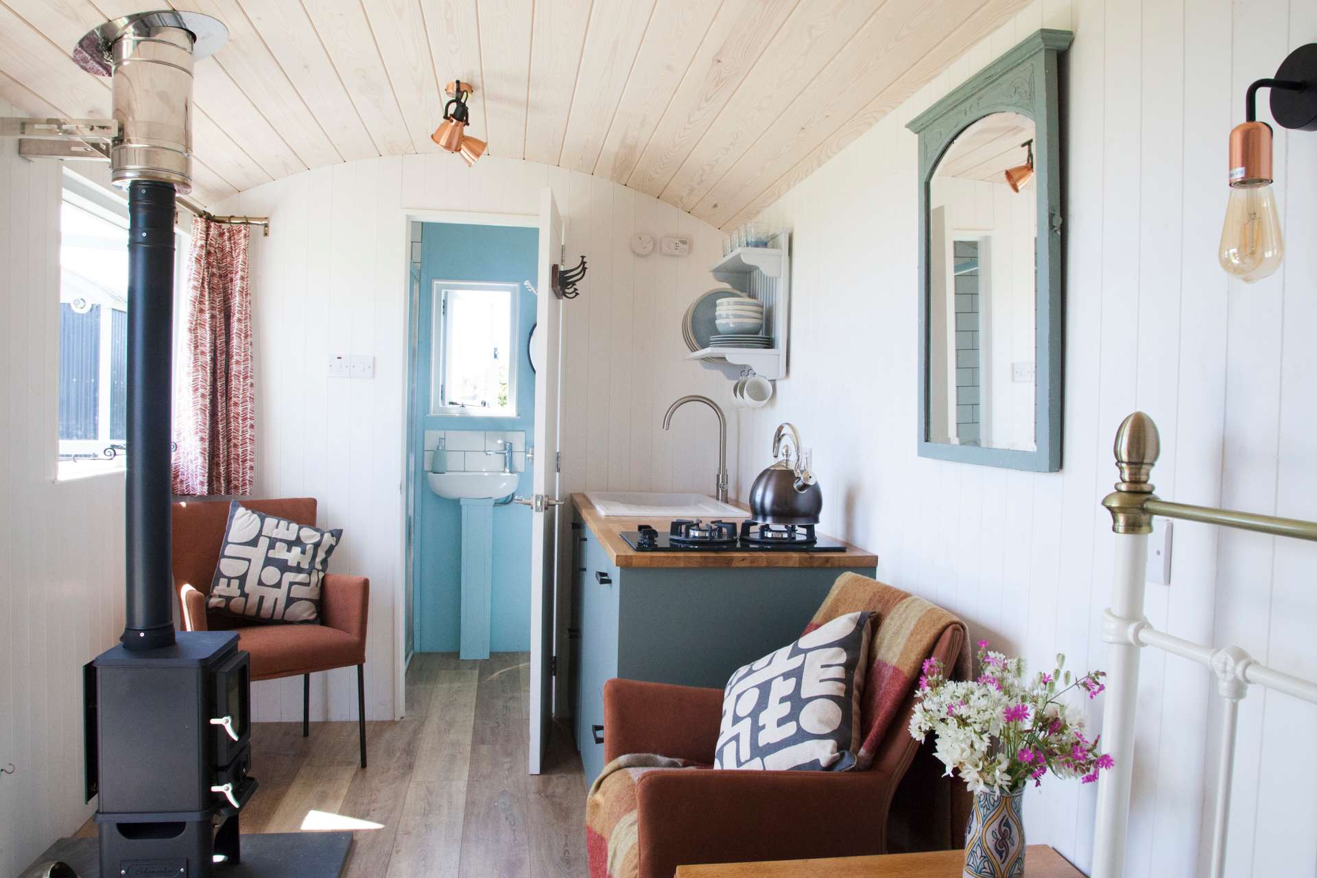 Sea View Shepherds Huts Porthleven