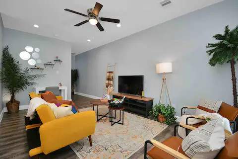 Cheerful House for All