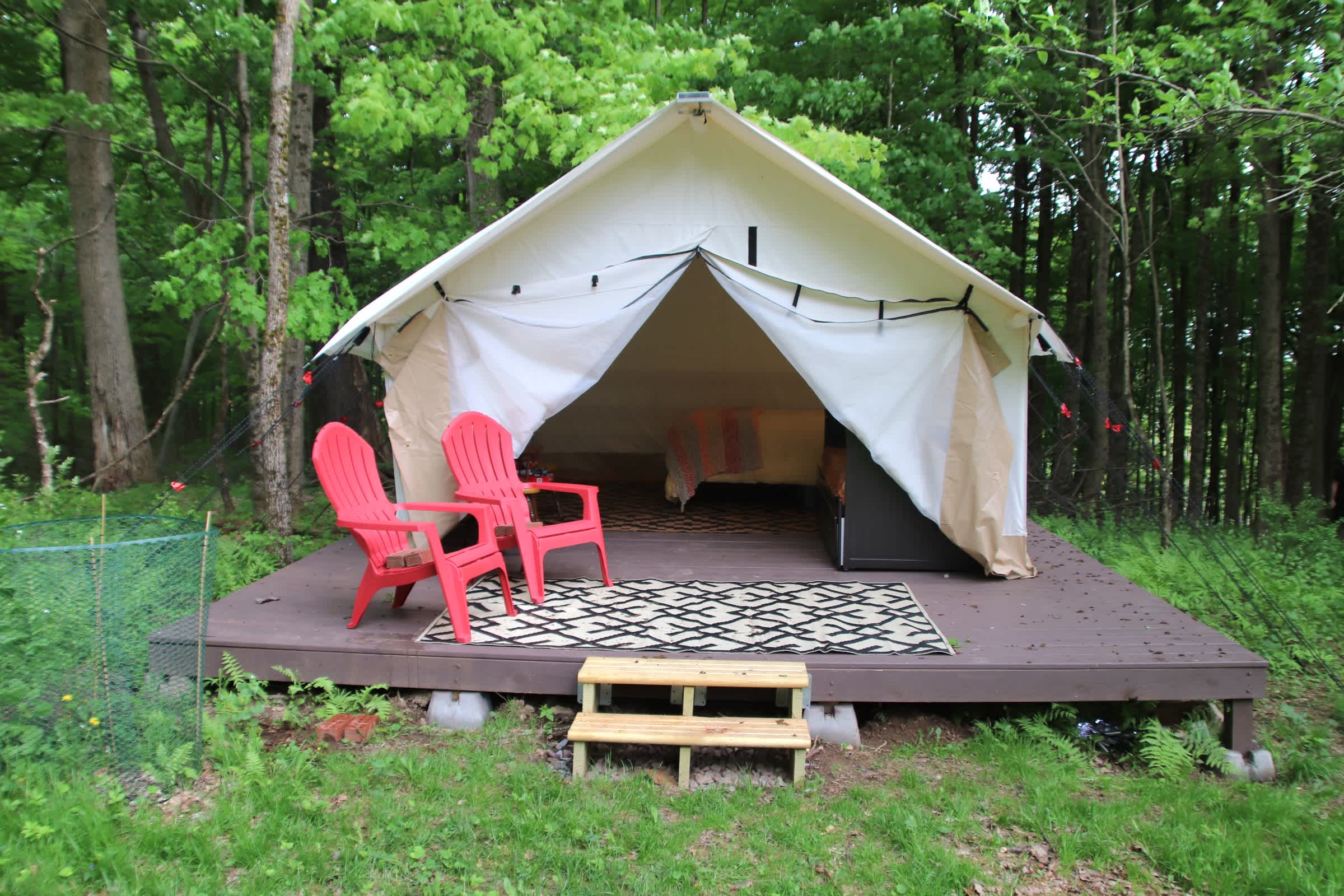 Tent2