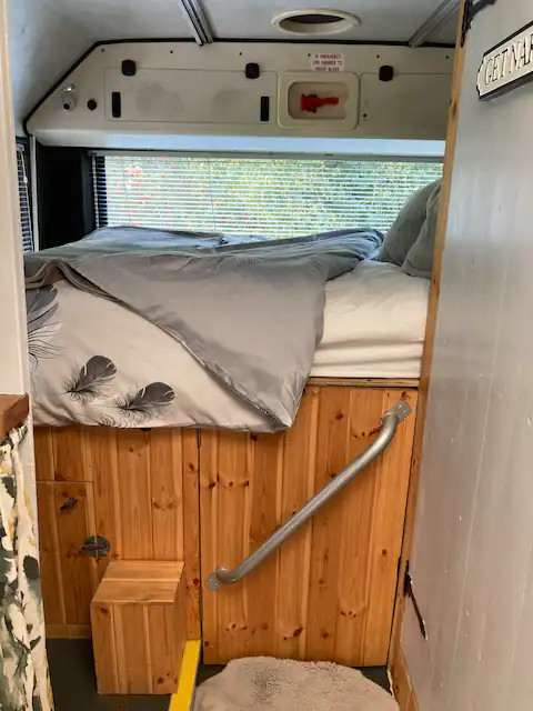 White Cloud Double bed