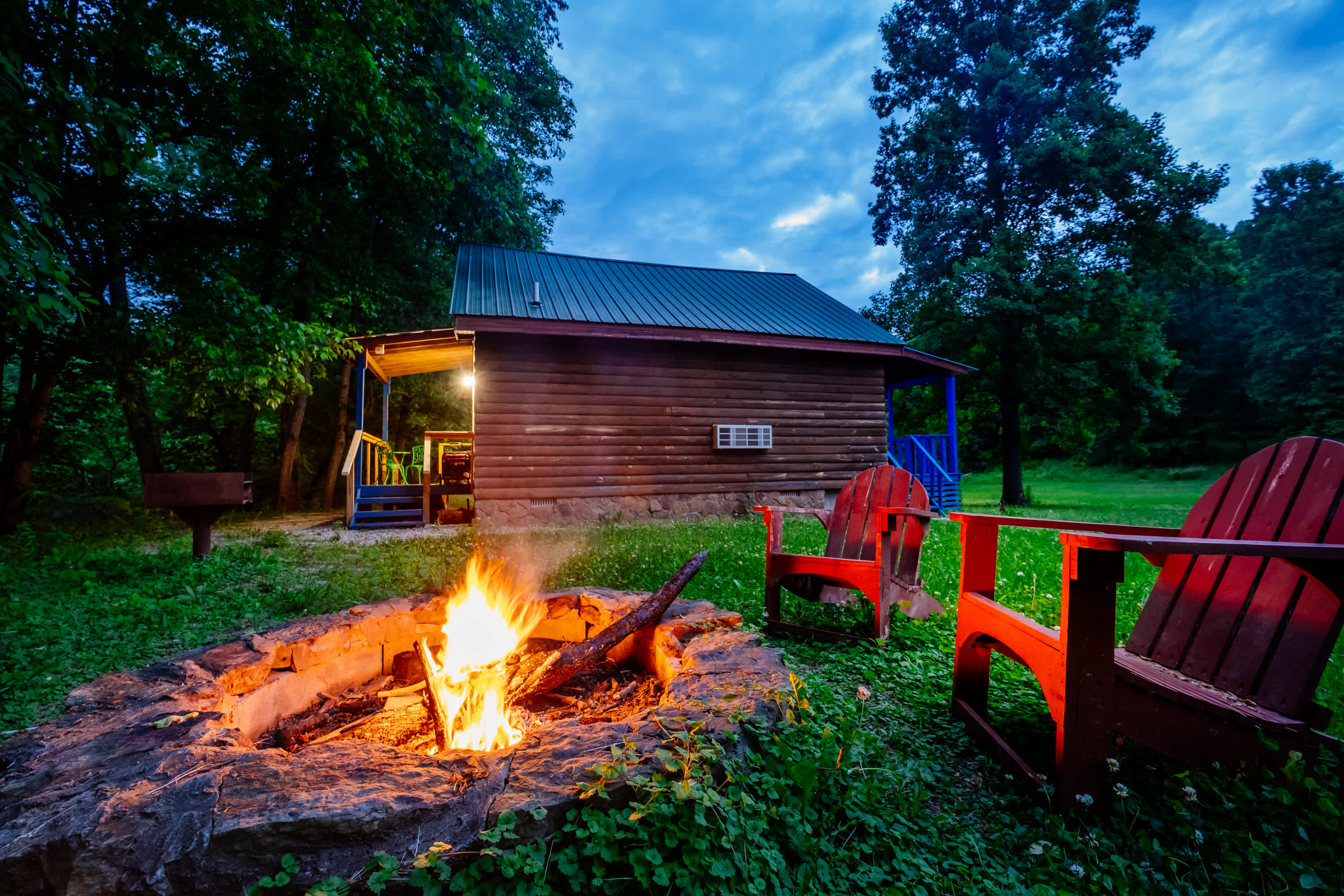 Nice large fire pit!