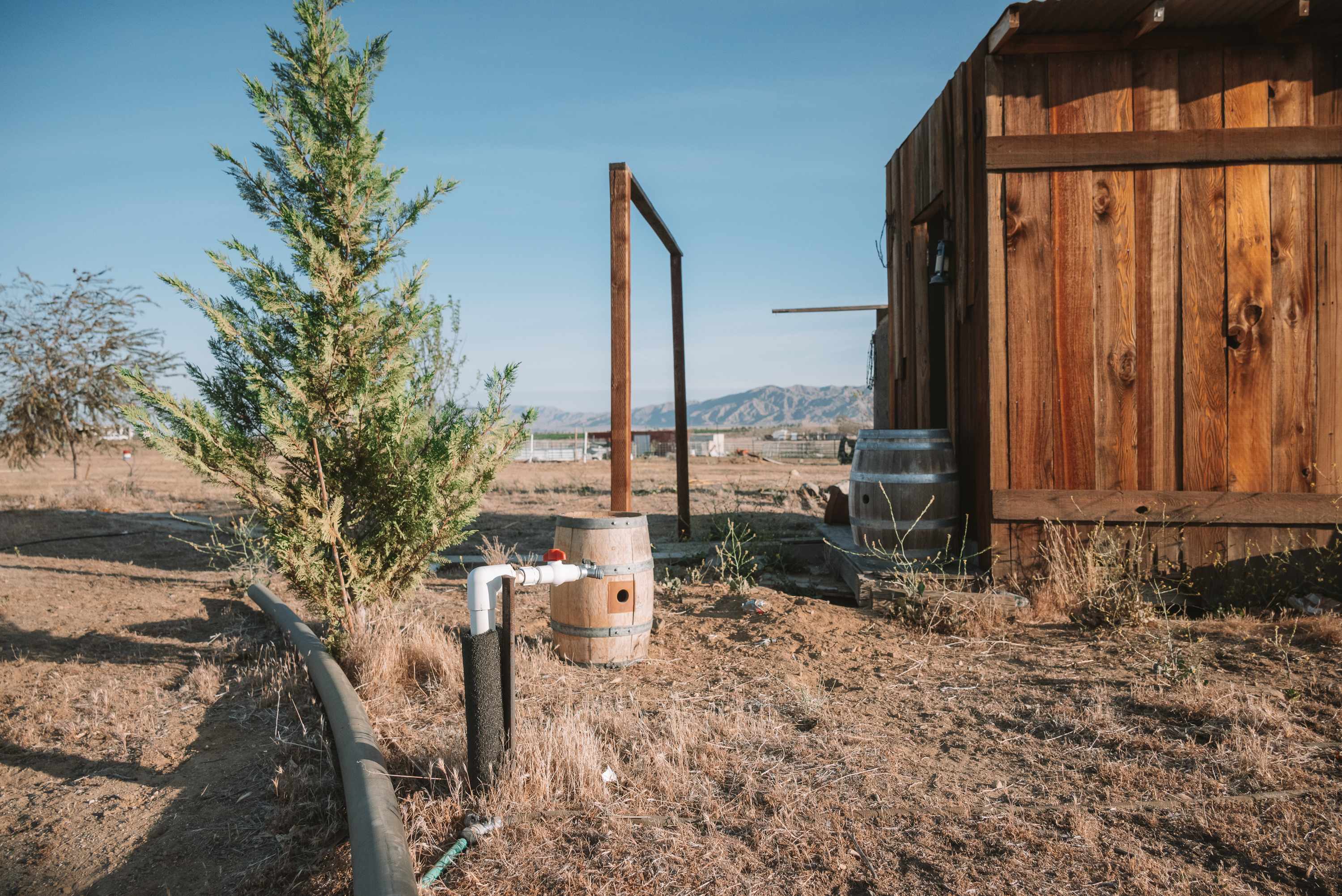 Water hookups all around site. 